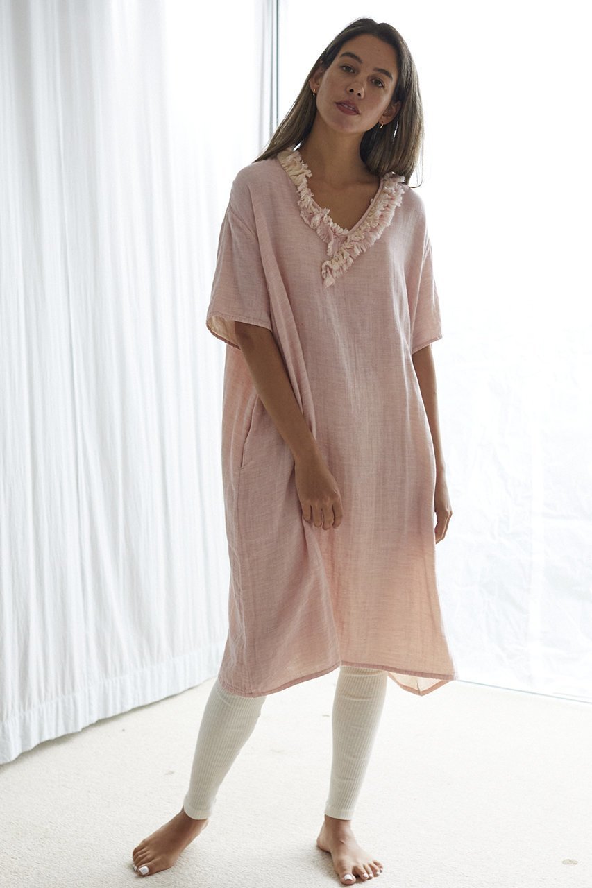 【ナナデコール/nanadecor】のローズマリーガーゼチュニック 人気、トレンドファッション・服の通販 founy(ファニー) 　ファッション　Fashion　レディースファッション　Fashion for Women　ワンピース　Dresses　チュニック　Tunic Tops & Dresses　チュニック　Tunic, Long Top　フェミニン　Feminine, Girly　フリル　Frill, Ruffle　リゾート　Resort, Vacation Style　リラックス　Relax, Relaxed Fit　other-8|ID: prp329100000012211 ipo3291000000032904265
