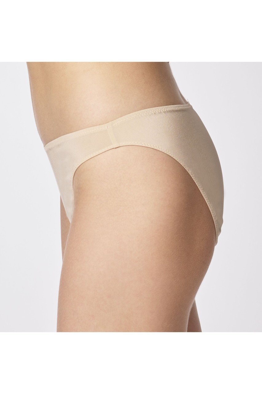 【ランジェリーク/LANGELIQUE】のミュゼット スタンダードショーツ 人気、トレンドファッション・服の通販 founy(ファニー) 　ファッション　Fashion　レディースファッション　WOMEN　下着・ランジェリー　Underwear　ショーツ・パンティ　Shorts　ショーツ　Shorts　シルク　Silk　シンプル　Simple　スタンダード　Standard　ランジェリー　Lingerie　レース　Race　再入荷　Restock/Back In Stock/Re Arrival　定番　Standard　other-5|ID: prp329100000016318 ipo3291000000031861757