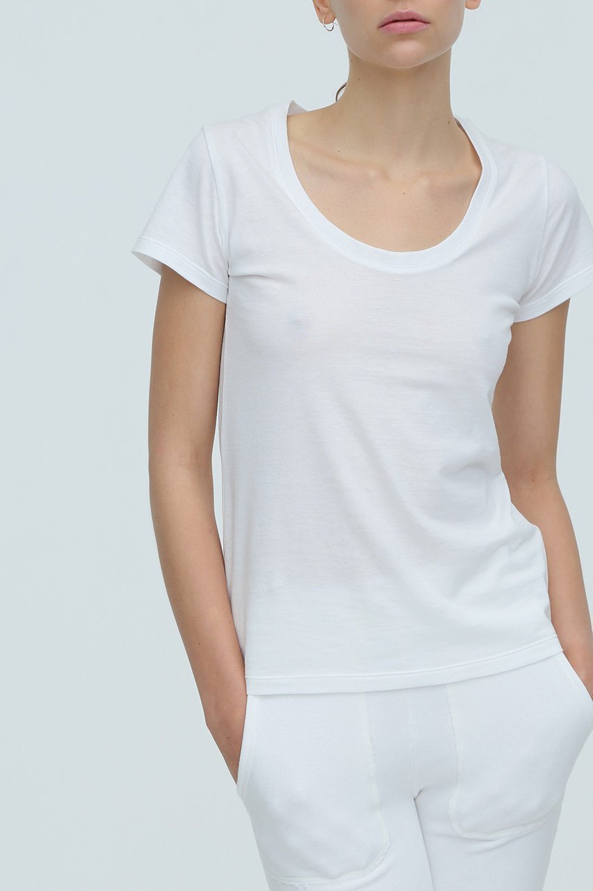 【フォーコーナーズ/+FOUR CORNERS】の半袖Tシャツ(Uネック) 人気、トレンドファッション・服の通販 founy(ファニー) 　ファッション　Fashion　レディースファッション　WOMEN　トップス・カットソー　Tops/Tshirt　シャツ/ブラウス　Shirts/Blouses　ロング / Tシャツ　T-Shirts　カットソー　Cut and Sewn　おすすめ　Recommend　ショート　Short　スリーブ　Sleeve　ベーシック　Basic　半袖　Short Sleeve　吸水　Water Absorption　other-6|ID: prp329100000018441 ipo3291000000031410013