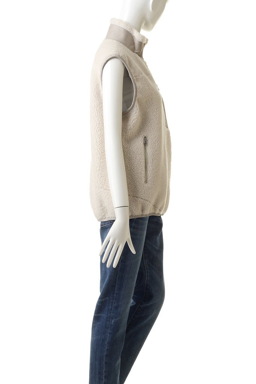 【シシ/sisii】のレザームートンコンビベスト 人気、トレンドファッション・服の通販 founy(ファニー) 　ファッション　Fashion　レディースファッション　Fashion for Women　アウター　Coat / Outerwear Collection　レディースジャケット・軽アウター　Jackets　なめらか　Smooth, Silky Texture　インナー　Innerwear　コンビ　Combo, Combination Style　ジャケット　Jacket, Outerwear　ベスト　Vest, Waistcoat　モコモコ　Fuzzy, Fluffy　冬　Winter / This Winter　秋　Autumn　other-3|ID: prp329100000018497 ipo3291000000032917704