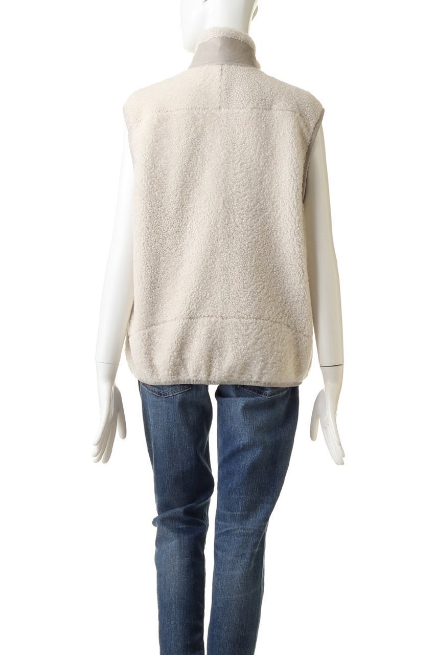 【シシ/sisii】のレザームートンコンビベスト 人気、トレンドファッション・服の通販 founy(ファニー) 　ファッション　Fashion　レディースファッション　Fashion for Women　アウター　Coat / Outerwear Collection　レディースジャケット・軽アウター　Jackets　なめらか　Smooth, Silky Texture　インナー　Innerwear　コンビ　Combo, Combination Style　ジャケット　Jacket, Outerwear　ベスト　Vest, Waistcoat　モコモコ　Fuzzy, Fluffy　冬　Winter / This Winter　秋　Autumn　other-4|ID: prp329100000018497 ipo3291000000032917714