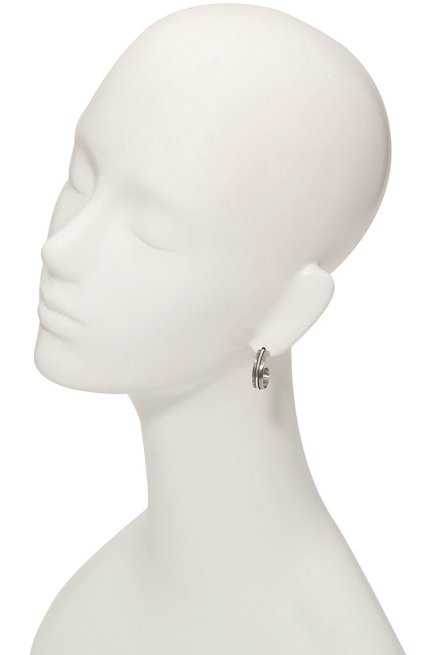 【エリオポール/heliopole】の【HARPO】フェザーフープピアス 人気、トレンドファッション・服の通販 founy(ファニー) 　ファッション　Fashion　レディースファッション　Fashion for Women　ジュエリー　Jewelry　ファッションリング　Fashion Rings　イヤリング・フープ・ドロップタイプ　Hoop, Drop & Clip Earrings　イヤリング　Earrings　シルバー　Silver, Metallic Silver　シンプル　Simple, Minimal　フェザー　Feather, Feather Detail　フープ　Hoop, Hoop Earrings　エレガント 上品　Elegant　other-2|ID: prp329100000019070 ipo3291000000035656809