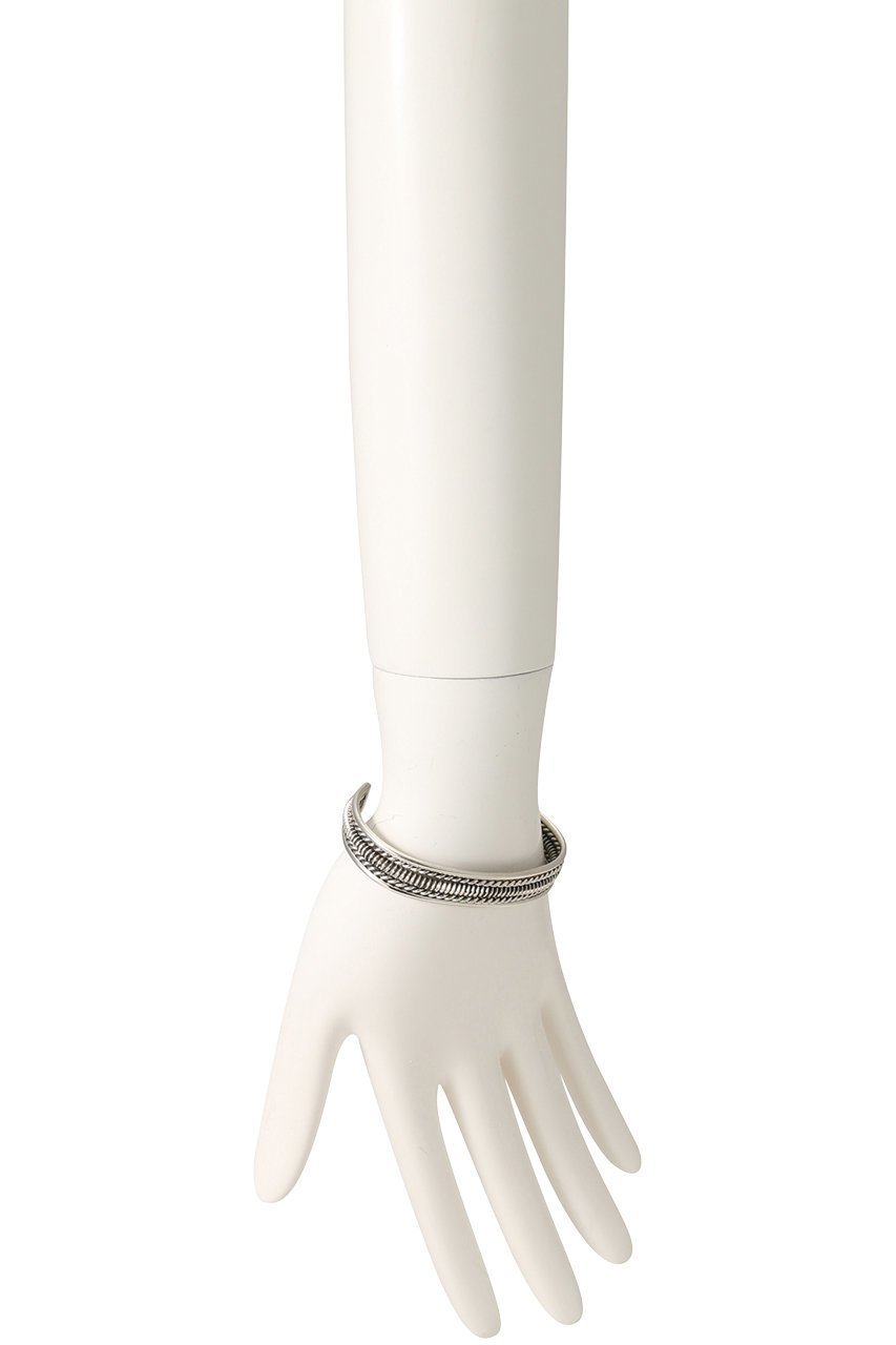 【エリオポール/heliopole】の【HARPO】3連スクリューバングル 人気、トレンドファッション・服の通販 founy(ファニー) 　ファッション　Fashion　レディースファッション　Fashion for Women　ジュエリー　Jewelry　チェーン＆カフブレスレット　Cuff & Chain Bracelets　バングル・カフブレスレット　Bangles & Cuff Bracelets　クール　Cool, Chic　シルバー　Silver, Metallic Silver　シンプル　Simple, Minimal　バングル　Bangle, Bracelet　other-2|ID: prp329100000019081 ipo3291000000035656821