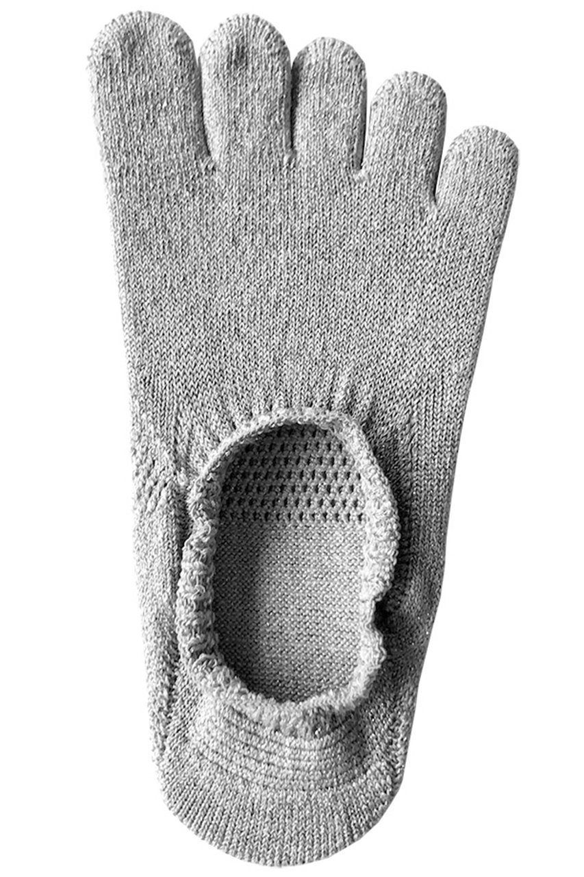 【ダブルアンドエフダブル/w&fw】のラメ5本指カバーソックス インテリア・キッズ・メンズ・レディースファッション・服の通販 founy(ファニー) ファッション Fashion レディースファッション Fashion for Women ソックス&靴下 Socks & Hosiery レッグウェア・ストッキング Legwear & Hosiery おすすめ Recommended / Our Picks シリコン Silicone, Silicone Material シルク Silk, 100% Silk スニーカー Sneakers, Trainers スポーツ Sports, Activewear ソックス Socks, Hosiery フィット Fit, Slim Fit メッシュ Mesh, Net Fabric 定番 Standard, Basic Item シルバー|ID: prp329100000019551 ipo3291000000032821577