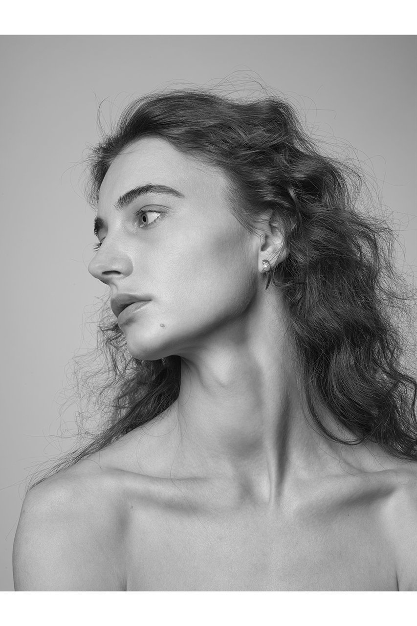 【イリスフォーセブン/IRIS 47】のthorn pearl ピアス 人気、トレンドファッション・服の通販 founy(ファニー) 　ファッション　Fashion　レディースファッション　Fashion for Women　ジュエリー　Jewelry　ファッションリング　Fashion Rings　イヤリング・フープ・ドロップタイプ　Hoop, Drop & Clip Earrings　イヤリング　Earrings　エレガント 上品　Elegant　コンビ　Combo, Combination Style　シルバー　Silver, Metallic Silver　シンプル　Simple, Minimal　パール　Pearl, Pearl Accent　モチーフ　Motif, Design Theme　other-2|ID: prp329100000019799 ipo3291000000035470951