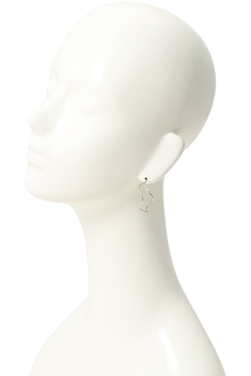 【ナチュラリジュエリ/NATURALI JEWELRY】のウェーブフープピアス 人気、トレンドファッション・服の通販 founy(ファニー) 　ファッション　Fashion　レディースファッション　Fashion for Women　ジュエリー　Jewelry　ファッションリング　Fashion Rings　イヤリング・フープ・ドロップタイプ　Hoop, Drop & Clip Earrings　なめらか　Smooth, Silky Texture　イヤリング　Earrings　ウェーブ　Wavy Pattern　エアリー　Airy Texture　フープ　Hoop, Hoop Earrings　other-3|ID: prp329100000026039 ipo3291000000036080679