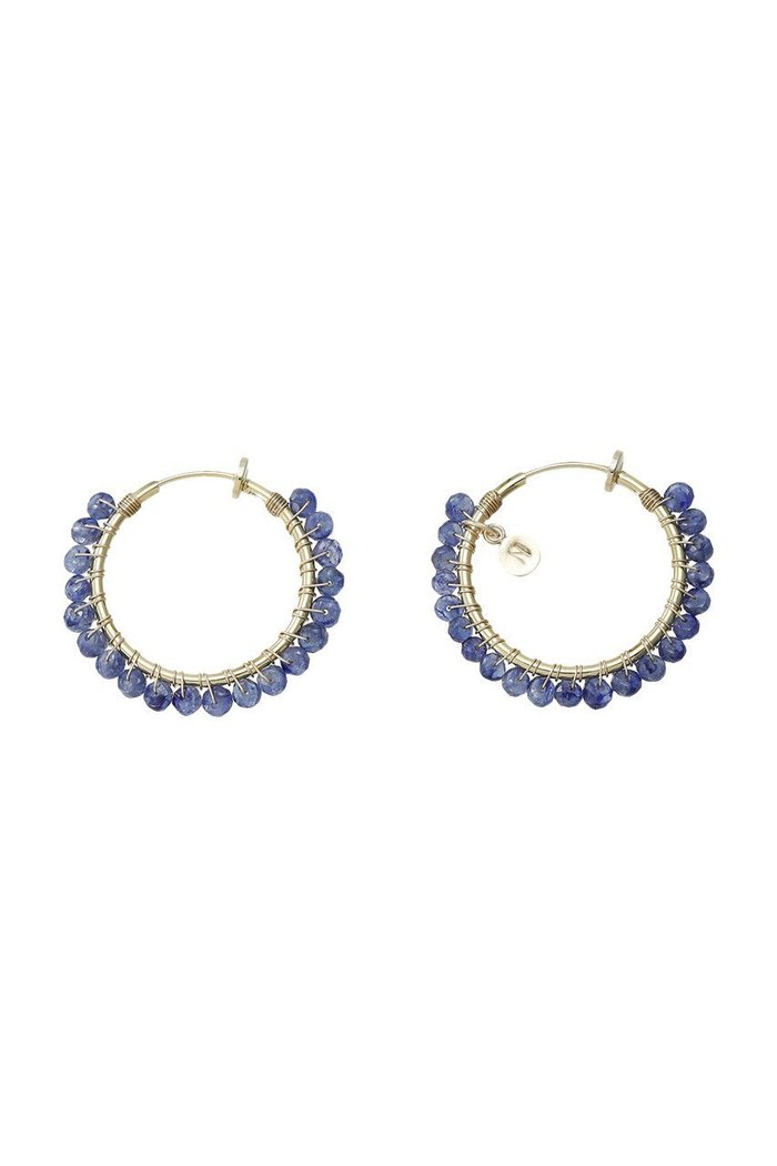 【ナチュラリジュエリ/NATURALI JEWELRY】のサファイア巻きフープイヤリング M インテリア・キッズ・メンズ・レディースファッション・服の通販 founy(ファニー) https://founy.com/ ファッション Fashion レディースファッション WOMEN ジュエリー Jewelry リング Rings イヤリング Earrings イヤリング Earrings シンプル Simple フープ Hoop 定番 Standard |ID: prp329100000026208 ipo3291000000030802634