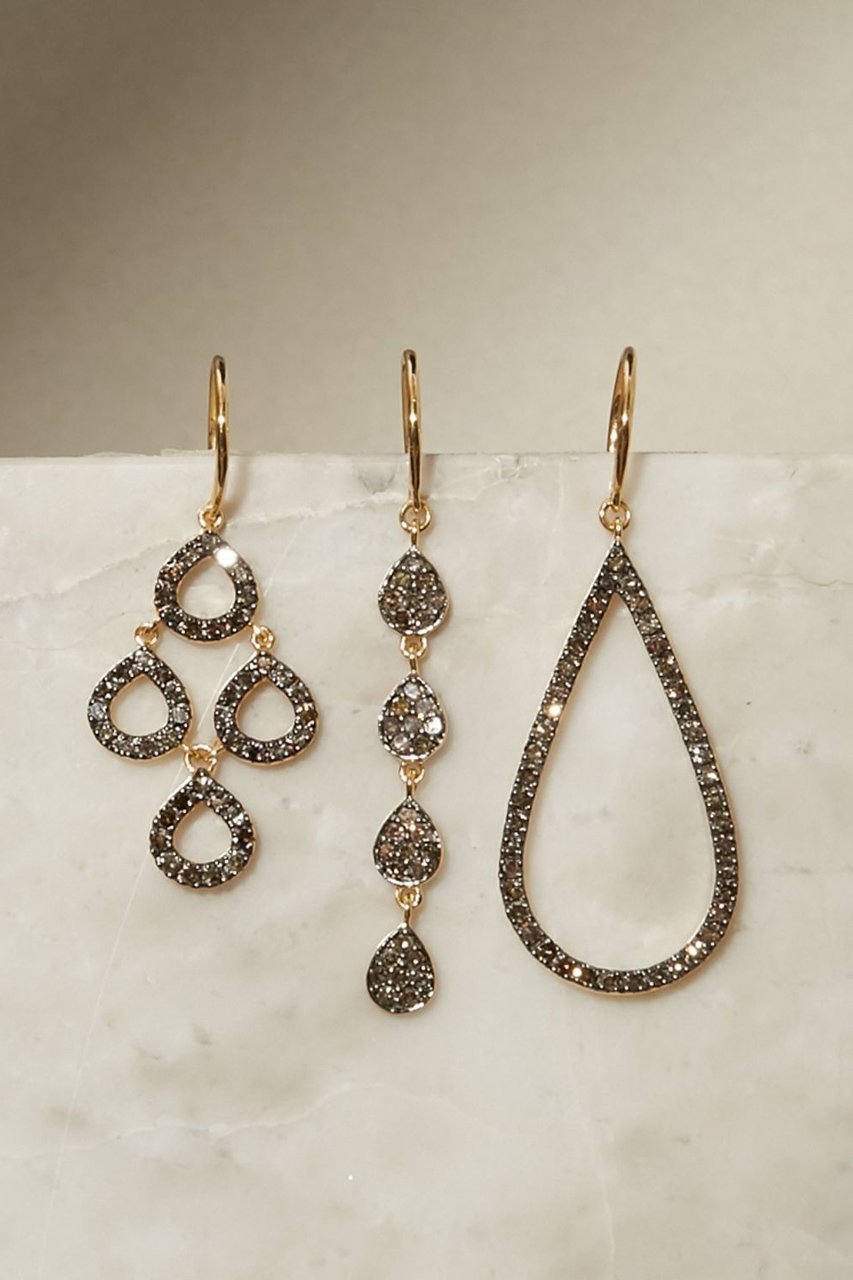 【アルティーダ ウード/ARTIDA OUD】のlotus bud ダイヤモンドティアドロップスシングルピアス 人気、トレンドファッション・服の通販 founy(ファニー) ファッション Fashion レディースファッション Fashion for Women ジュエリー Jewelry ファッションリング Fashion Rings イヤリング・フープ・ドロップタイプ Hoop, Drop & Clip Earrings イヤリング Earrings コーティング Coating, Coated Finish シルバー Silver, Metallic Silver ダイヤモンド Diamond, Brilliant Cut バランス Balance, Style Balance モチーフ Motif, Design Theme おすすめ Recommended / Our Picks other-5|ID: prp329100000035656 ipo3291000000031446527