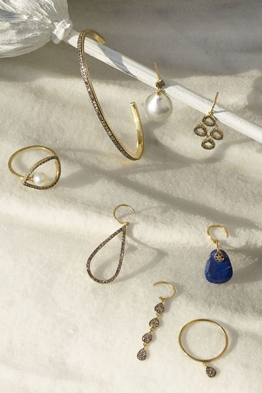 【アルティーダ ウード/ARTIDA OUD】のlotus bud ダイヤモンドティアドロップスシングルピアス 人気、トレンドファッション・服の通販 founy(ファニー) ファッション Fashion レディースファッション Fashion for Women ジュエリー Jewelry ファッションリング Fashion Rings イヤリング・フープ・ドロップタイプ Hoop, Drop & Clip Earrings イヤリング Earrings コーティング Coating, Coated Finish シルバー Silver, Metallic Silver ダイヤモンド Diamond, Brilliant Cut バランス Balance, Style Balance モチーフ Motif, Design Theme おすすめ Recommended / Our Picks other-6|ID: prp329100000035656 ipo3291000000031446528