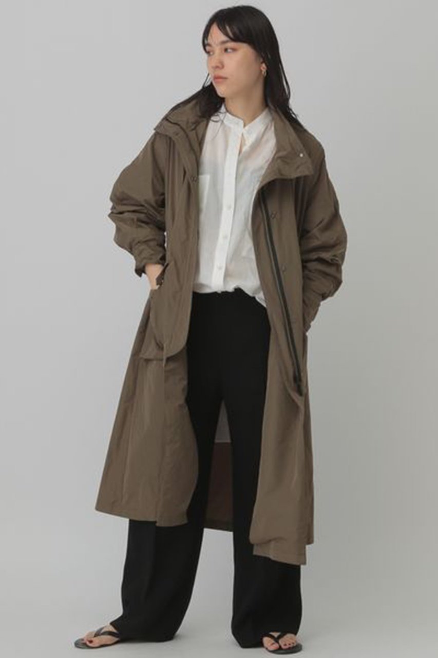 【カオス/Chaos】のプリズムライトコート インテリア・キッズ・メンズ・レディースファッション・服の通販 founy(ファニー) ファッション Fashion レディースファッション Fashion for Women アウター Coat / Outerwear Collection コート・ロングコート・ピーコート Long Coats, Peacoats & More イタリア Italy 軽量 Lightweight, Ultra Light スポーティ Sporty, Casual Athletic タフタ Taffeta, Structured Fabric ドローコード Drawcord, Drawstring Cord 人気 Popular, Best Seller ポケット Pocket, Pocket Detail ロング Long, Long-Length おすすめ Recommended / Our Picks 旅行 Travel 2025年 2025 2025-2026秋冬・A/W Autumn/Winter 2025–26 AW25–26 カーキ|ID: prp329100000036111 ipo3291000000032921096