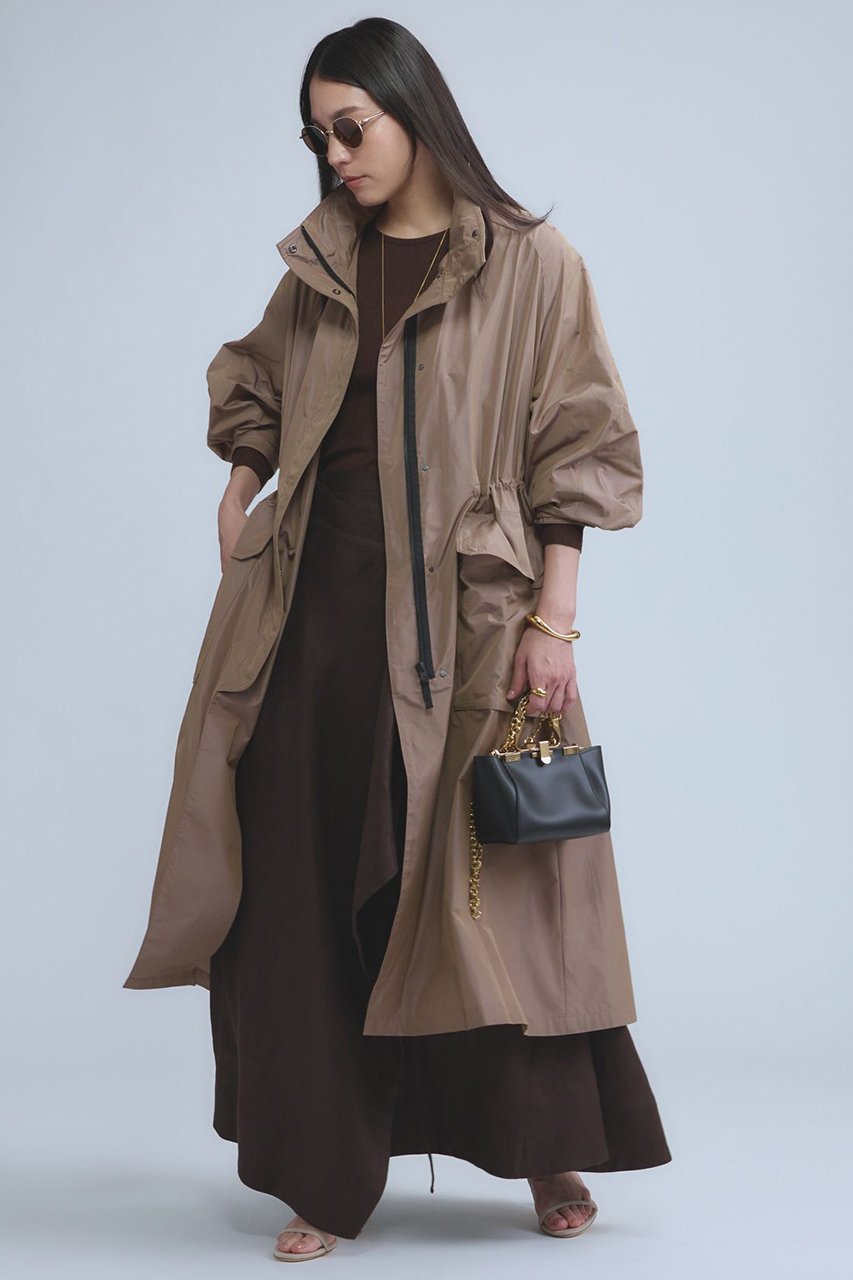 【カオス/Chaos】のプリズムライトコート インテリア・キッズ・メンズ・レディースファッション・服の通販 founy(ファニー) ファッション Fashion レディースファッション Fashion for Women アウター Coat / Outerwear Collection コート・ロングコート・ピーコート Long Coats, Peacoats & More イタリア Italy 軽量 Lightweight, Ultra Light スポーティ Sporty, Casual Athletic タフタ Taffeta, Structured Fabric ドローコード Drawcord, Drawstring Cord 人気 Popular, Best Seller ポケット Pocket, Pocket Detail ロング Long, Long-Length おすすめ Recommended / Our Picks 旅行 Travel 2025年 2025 2025-2026秋冬・A/W Autumn/Winter 2025–26 AW25–26 ベージュ|ID: prp329100000036111 ipo3291000000035126049