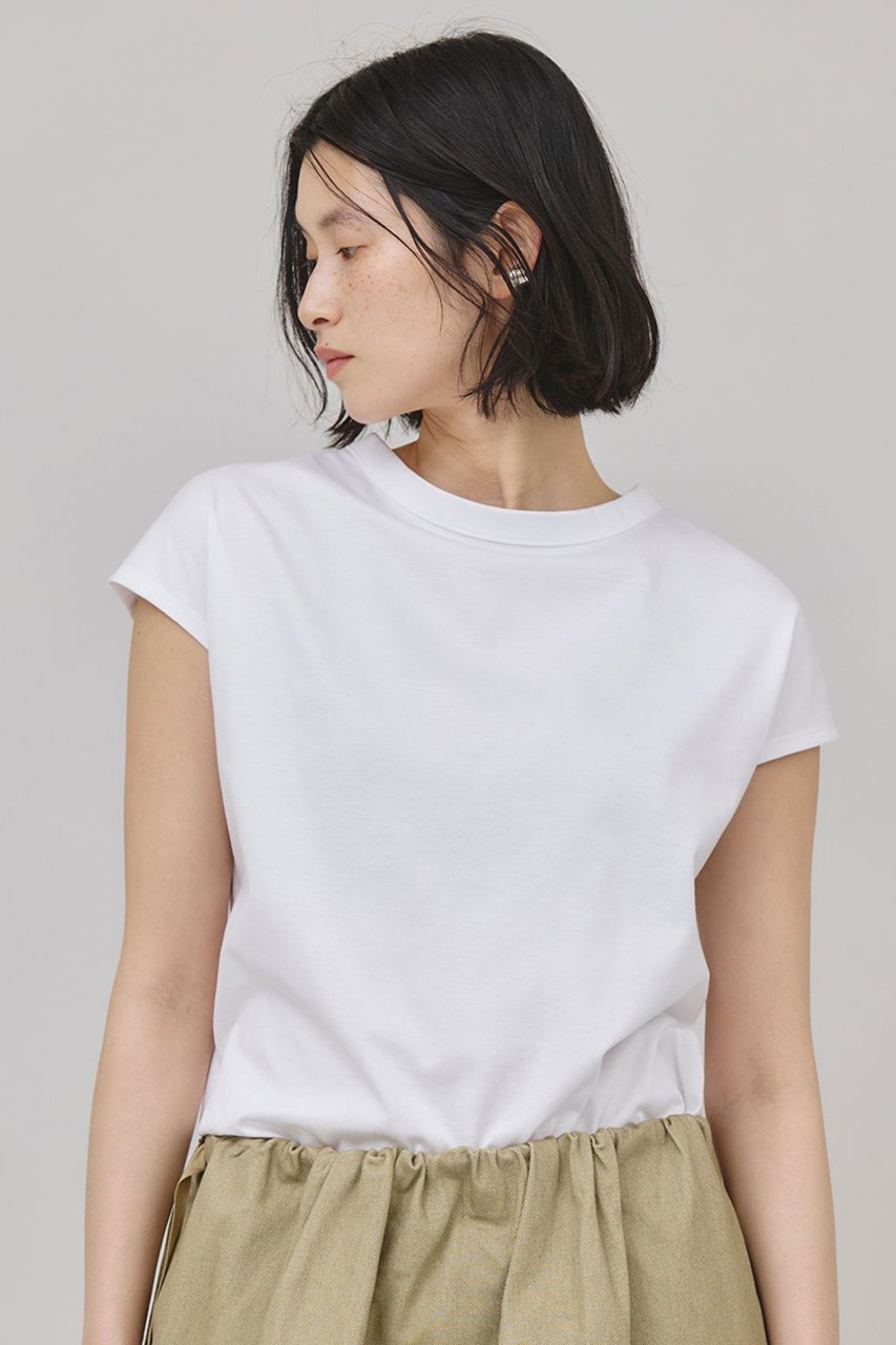 【カレンソロジー/Curensology】のノースリーブプルオーバー インテリア・キッズ・メンズ・レディースファッション・服の通販 founy(ファニー) 　ファッション　Fashion　レディースファッション　Fashion for Women　トップス・カットソー　Cut & Sew Tops　キャミソール&ノースリーブ　Camisoles & Sleeveless Tops　シャツ・ブラウス・オフィスカジュアル　Elegant Blouses & Button-Ups　ロングTシャツ・Tシャツ　Longline T-Shirts & Tees　カジュアルプルオーバー・ニットトップス　Pullovers & Knit Tops / Casual Pullovers　カットソー・ベーシックTシャツ　Cut-and-Sewn Tops / Stretch Tees & Basics　ショート　Short, Short Length　シンプル　Simple, Minimal　スリーブ　Sleeve, Long Sleeve / Short Sleeve　ドロップ　Drop Shoulder, Dropped Style　ノースリーブ　Sleeveless, No-Sleeve　定番　Standard, Basic Item　ホワイト|ID: prp329100000037057 ipo3291000000035692962