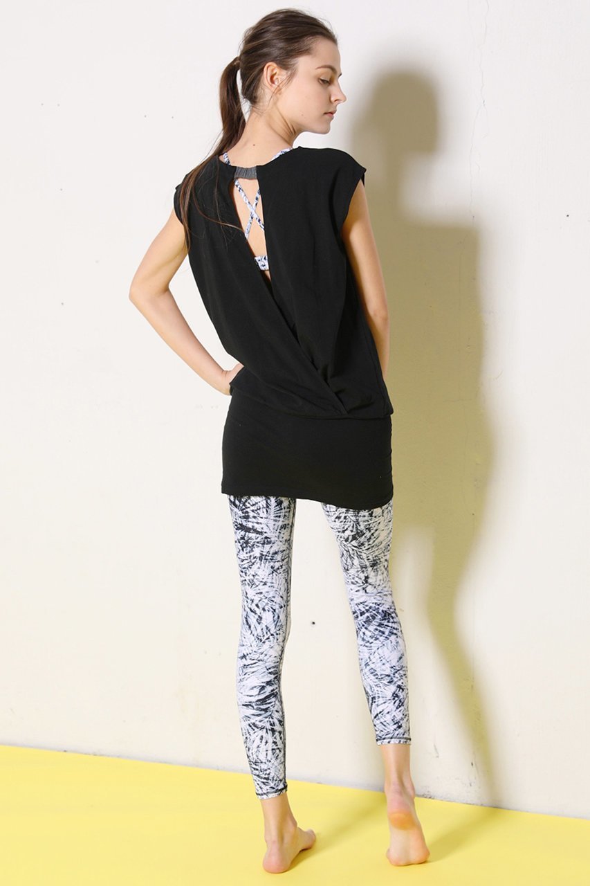【ジュリエ/Julier】のコットンベア天バッククロスチュニック 人気、トレンドファッション・服の通販 founy(ファニー) 　ファッション　Fashion　レディースファッション　Fashion for Women　トップス・カットソー　Cut & Sew Tops　スポーツウェア　Functional & Stylish Sportswear　スポーツ トップス　Athletic Tops / Workout Tops / Training Shirts　シンプル　Simple, Minimal　スポーツ　Sports, Activewear　チュニック　Tunic, Long Top　フェミニン　Feminine, Girly　ヨガ　Yoga, Yoga Wear　定番　Standard, Basic Item　other-7|ID: prp329100000044420 ipo3291000000031436552