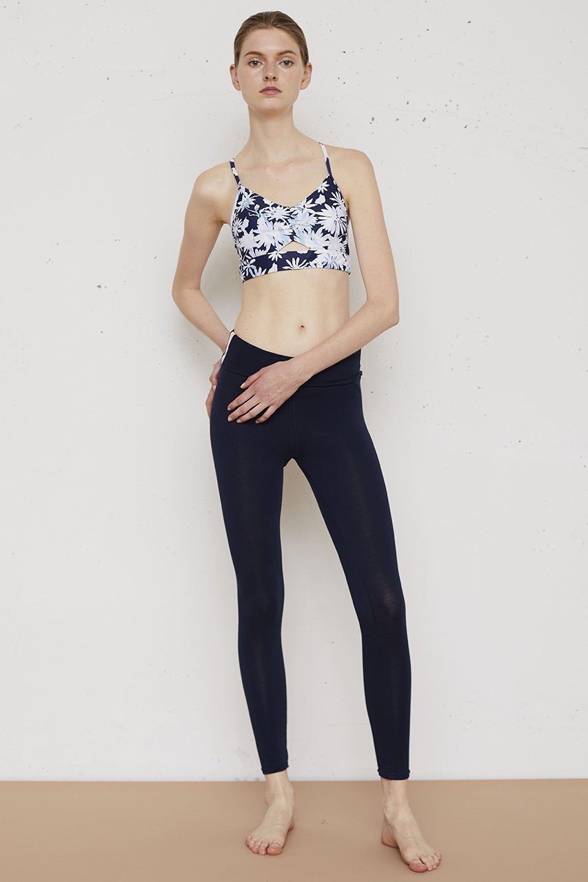 【ジュリエ/Julier】のshine flower printブラトップ【水陸両用】 人気、トレンドファッション・服の通販 founy(ファニー) 　ファッション　Fashion　レディースファッション　WOMEN　トップス・カットソー　Tops/Tshirt　スポーツウェア　Sportswear　スポーツ トップス　Sports Tops　スポーツ　Sports　フォルム　Form　フラワー　Flower　プリント　Print　メッシュ　Mesh　ヨガ　Yoga　定番　Standard　other-8|ID: prp329100000044525 ipo3291000000031447786