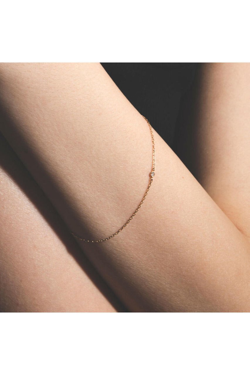 【ルボンボン/les bonbon】のdiamond chain ブレスレット 人気、トレンドファッション・服の通販 founy(ファニー) 　ファッション　Fashion　レディースファッション　Fashion for Women　ジュエリー　Jewelry　チェーン＆カフブレスレット　Cuff & Chain Bracelets　バングル・カフブレスレット　Bangles & Cuff Bracelets　おすすめ　Recommended / Our Picks　シンプル　Simple, Minimal　セットアップ　Set-Up, Coordinated Outfit　ダイヤモンド　Diamond, Brilliant Cut　チェーン　Chain, Chain Strap　ブレスレット　Bracelet, Wristband　other-2|ID: prp329100000048276 ipo3291000000031436102