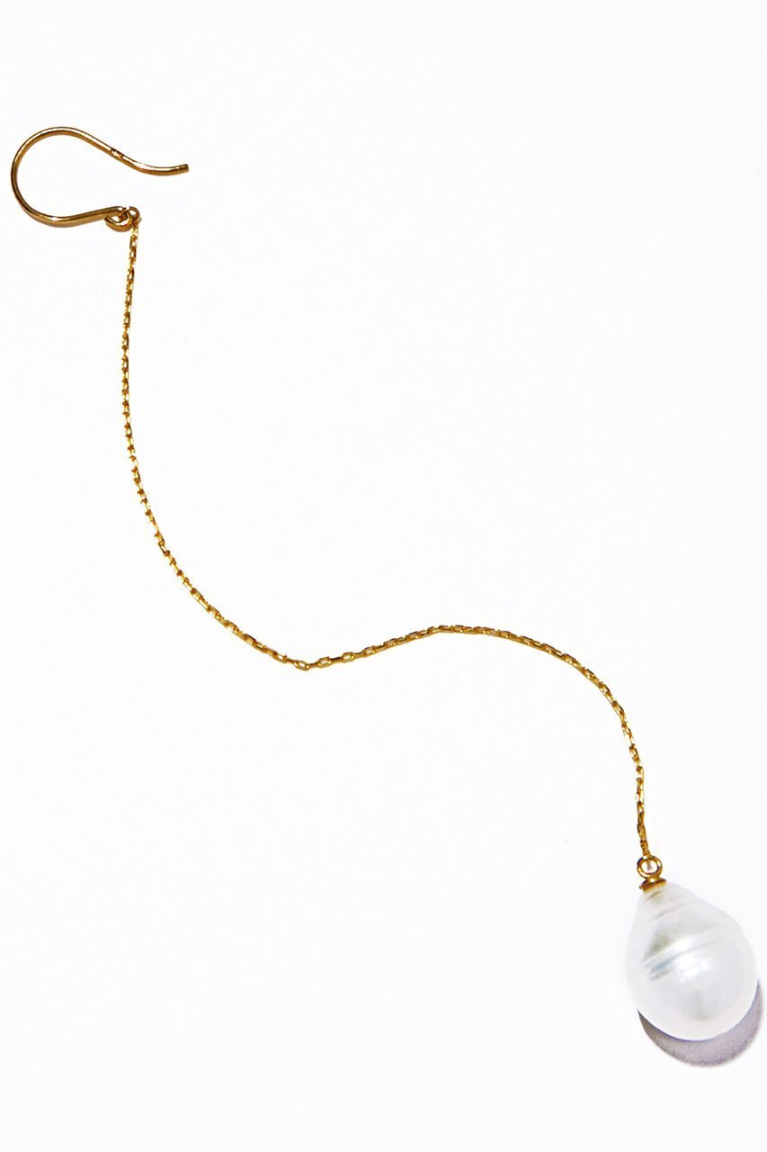 【ルボンボン/les bonbon】のblanc long ピアス 人気、トレンドファッション・服の通販 founy(ファニー) 　ファッション　Fashion　レディースファッション　Fashion for Women　ジュエリー　Jewelry　ファッションリング　Fashion Rings　イヤリング・フープ・ドロップタイプ　Hoop, Drop & Clip Earrings　イヤリング　Earrings　シェイプ　Shape, Slim Fit　チェーン　Chain, Chain Strap　ドロップ　Drop Shoulder, Dropped Style　バロック　Baroque, Baroque Design　パーティ　Party, Party Style　パール　Pearl, Pearl Accent　ロング　Long, Long-Length　エレガント 上品　Elegant　other-4|ID: prp329100000048343 ipo3291000000031338562