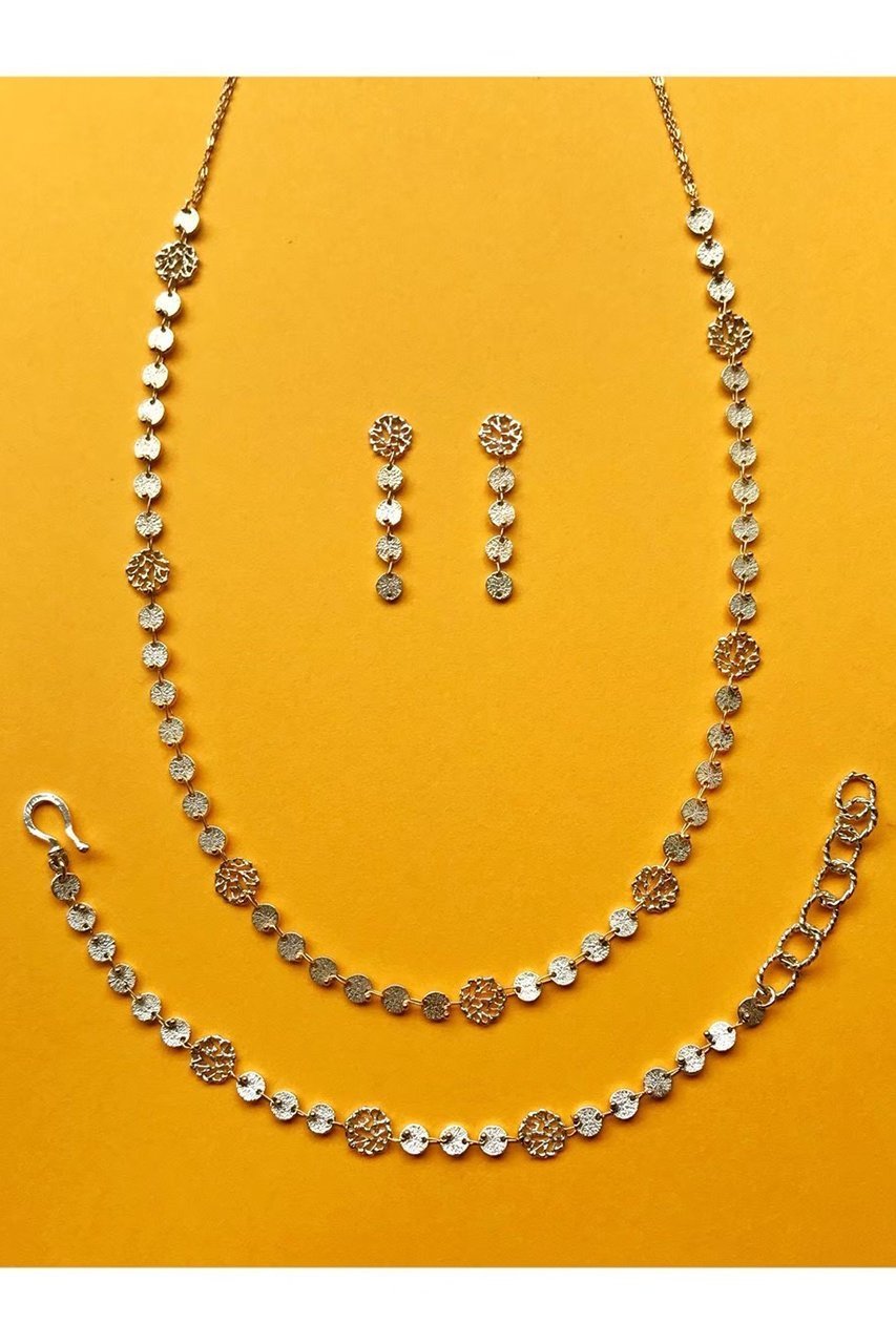 【カオル/KAORU】のALLIUM シルバードロップピアス S 人気、トレンドファッション・服の通販 founy(ファニー) 　ファッション　Fashion　レディースファッション　Fashion for Women　ジュエリー　Jewelry　ファッションリング　Fashion Rings　イヤリング・フープ・ドロップタイプ　Hoop, Drop & Clip Earrings　イヤリング　Earrings　ドロップ　Drop Shoulder, Dropped Style　エレガント 上品　Elegant　手編み　Hand-Knitted, Handmade Knit　other-5|ID: prp329100000049472 ipo3291000000034070345