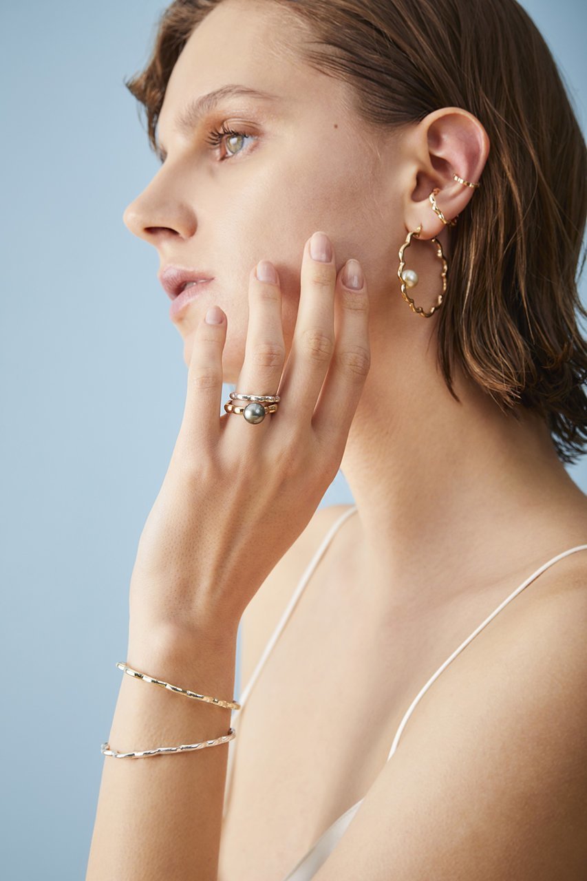 【カオル/KAORU】のEAR CUFF MIMOSA K10 ピンクゴールドイヤーカフ 人気、トレンドファッション・服の通販 founy(ファニー) ファッション Fashion レディースファッション Fashion for Women ジュエリー Jewelry ファッションリング Fashion Rings イヤリング・フープ・ドロップタイプ Hoop, Drop & Clip Earrings イヤリング Earrings イヤーカフ Ear Cuffs クール Cool, Chic シンプル Simple, Minimal フォルム Silhouette, Form エレガント 上品 Elegant other-4|ID: prp329100000049495 ipo3291000000031452970