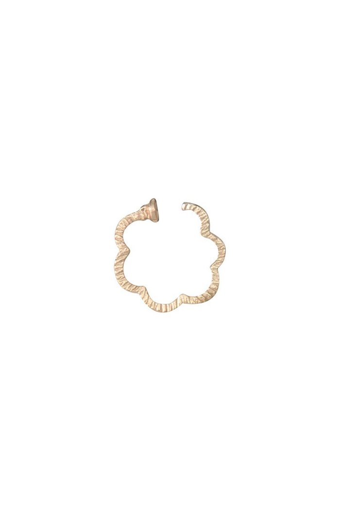 【カオル/KAORU】のEAR CUFF MIMOSA K10 ピンクゴールドイヤーカフ(片耳用) インテリア・キッズ・メンズ・レディースファッション・服の通販 founy(ファニー) https://founy.com/ ファッション Fashion レディースファッション Fashion for Women ジュエリー Jewelry ファッションリング Fashion Rings イヤリング・フープ・ドロップタイプ Hoop, Drop & Clip Earrings イヤリング Earrings イヤーカフ Ear Cuffs クール Cool, Chic シンプル Simple, Minimal フォルム Silhouette, Form エレガント 上品 Elegant 片耳 One-Ear, Single Earring |ID: prp329100000049495 ipo3291000000036110874