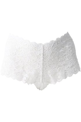 【ハンロ/HANRO】 MOMENTS ショーツ人気、トレンドファッション・服の通販 founy(ファニー) ファッション Fashion レディースファッション Fashion for Women 下着・ランジェリー Lingerie & Intimates ショーツ・ランジェリー用ボトムス Panties / Briefs / Lingerie Bottoms おすすめ Recommended / Our Picks エレガント 上品 Elegant クラシック Classic, Timeless Style ショーツ Shorts, Short Pants セットアップ Set-Up, Coordinated Outfit フィット Fit, Slim Fit モダン Modern, Contemporary ランジェリー Lingerie, Intimate Wear レース Lace, Lace Fabric |ID:prp329100000854901