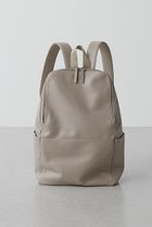 【ガリャルダガランテ/GALLARDAGALANTE】のレザーバックパック 人気、トレンドファッション・服の通販 founy(ファニー) ファッション Fashion レディースファッション Fashion for Women バッグ Bags シンプル Simple, Minimal スマート Smart, Elegant ポケット Pocket, Pocket Detail thumbnail グレイッシュベージュ|ID: prp329100001180970 ipo3291000000036928399