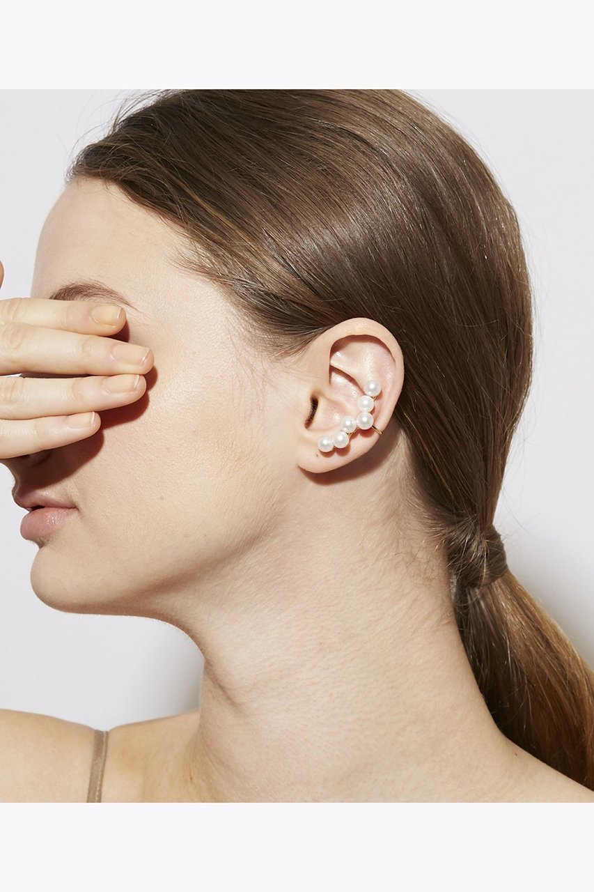 【アルティーダ ウード/ARTIDA OUD】のphilia シルバー アコヤパール 6粒 イヤーカフ(片耳用) 人気、トレンドファッション・服の通販 founy(ファニー) 　ファッション　Fashion　レディースファッション　Fashion for Women　ジュエリー　Jewelry　ファッションリング　Fashion Rings　イヤリング・フープ・ドロップタイプ　Hoop, Drop & Clip Earrings　イヤリング　Earrings　イヤーカフ　Ear Cuffs　コレクション　Collection, Seasonal Line　片耳　One-Ear, Single Earring　シルバー　Silver, Metallic Silver　バロック　Baroque, Baroque Design　パール　Pearl, Pearl Accent　ランダム　Random, Irregular　おすすめ　Recommended / Our Picks　other-2|ID: prp329100001215392 ipo3291000000031437199