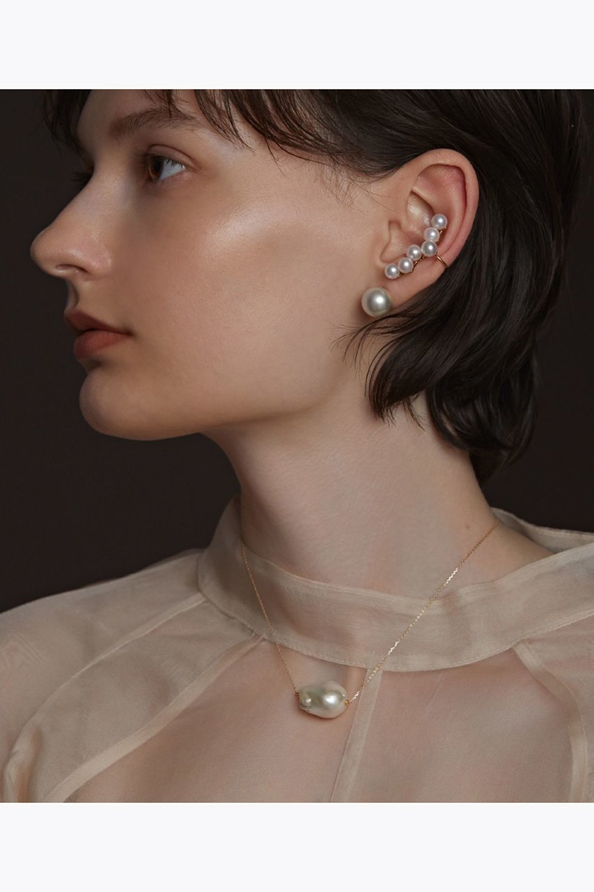【アルティーダ ウード/ARTIDA OUD】のphilia シルバー アコヤパール 6粒 イヤーカフ(片耳用) 人気、トレンドファッション・服の通販 founy(ファニー) 　ファッション　Fashion　レディースファッション　Fashion for Women　ジュエリー　Jewelry　ファッションリング　Fashion Rings　イヤリング・フープ・ドロップタイプ　Hoop, Drop & Clip Earrings　イヤリング　Earrings　イヤーカフ　Ear Cuffs　コレクション　Collection, Seasonal Line　片耳　One-Ear, Single Earring　シルバー　Silver, Metallic Silver　バロック　Baroque, Baroque Design　パール　Pearl, Pearl Accent　ランダム　Random, Irregular　おすすめ　Recommended / Our Picks　other-6|ID: prp329100001215392 ipo3291000000031437213