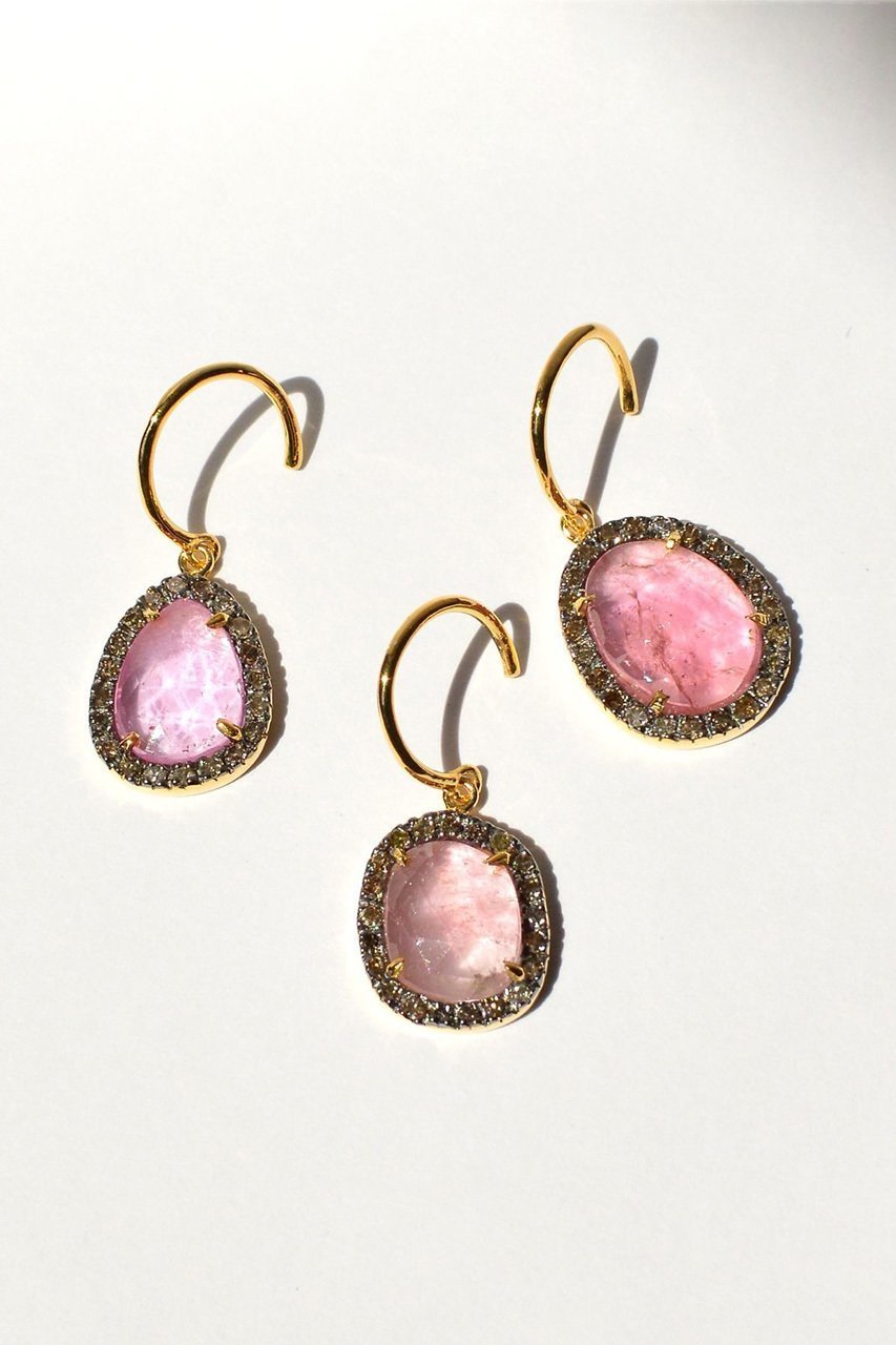 【アルティーダ ウード/ARTIDA OUD】のelafonisi ピンクトルマリン パヴェダイヤモンド ドロップ シングル ピアス(片耳用) 人気、トレンドファッション・服の通販 founy(ファニー) 　ファッション　Fashion　レディースファッション　Fashion for Women　ジュエリー　Jewelry　ファッションリング　Fashion Rings　イヤリング・フープ・ドロップタイプ　Hoop, Drop & Clip Earrings　おすすめ　Recommended / Our Picks　イヤリング　Earrings　シェイプ　Shape, Slim Fit　ダイヤモンド　Diamond, Brilliant Cut　ドロップ　Drop Shoulder, Dropped Style　バランス　Balance, Style Balance　片耳　One-Ear, Single Earring　other-5|ID: prp329100001816180 ipo3291000000035945324