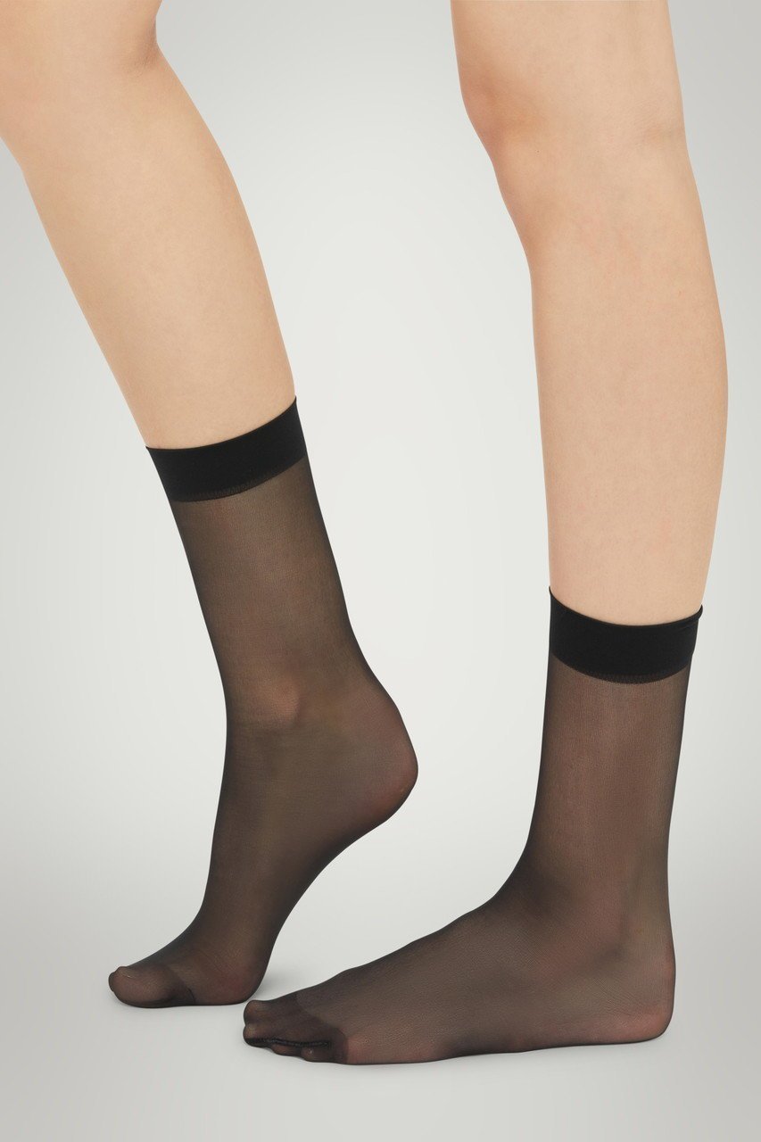 【ウォルフォード/Wolford】の41260 Individual 10 Socks シアーソックス インテリア・キッズ・メンズ・レディースファッション・服の通販 founy(ファニー) 　ファッション　Fashion　レディースファッション　Fashion for Women　ソックス&靴下　Socks & Hosiery　レッグウェア・ストッキング　Legwear & Hosiery　エレガント 上品　Elegant　シアー　Sheer, See-Through　シンプル　Simple, Minimal　ソックス　Socks, Hosiery　定番　Standard, Basic Item　ブラック|ID: prp329100001876296 ipo3291000000032869419