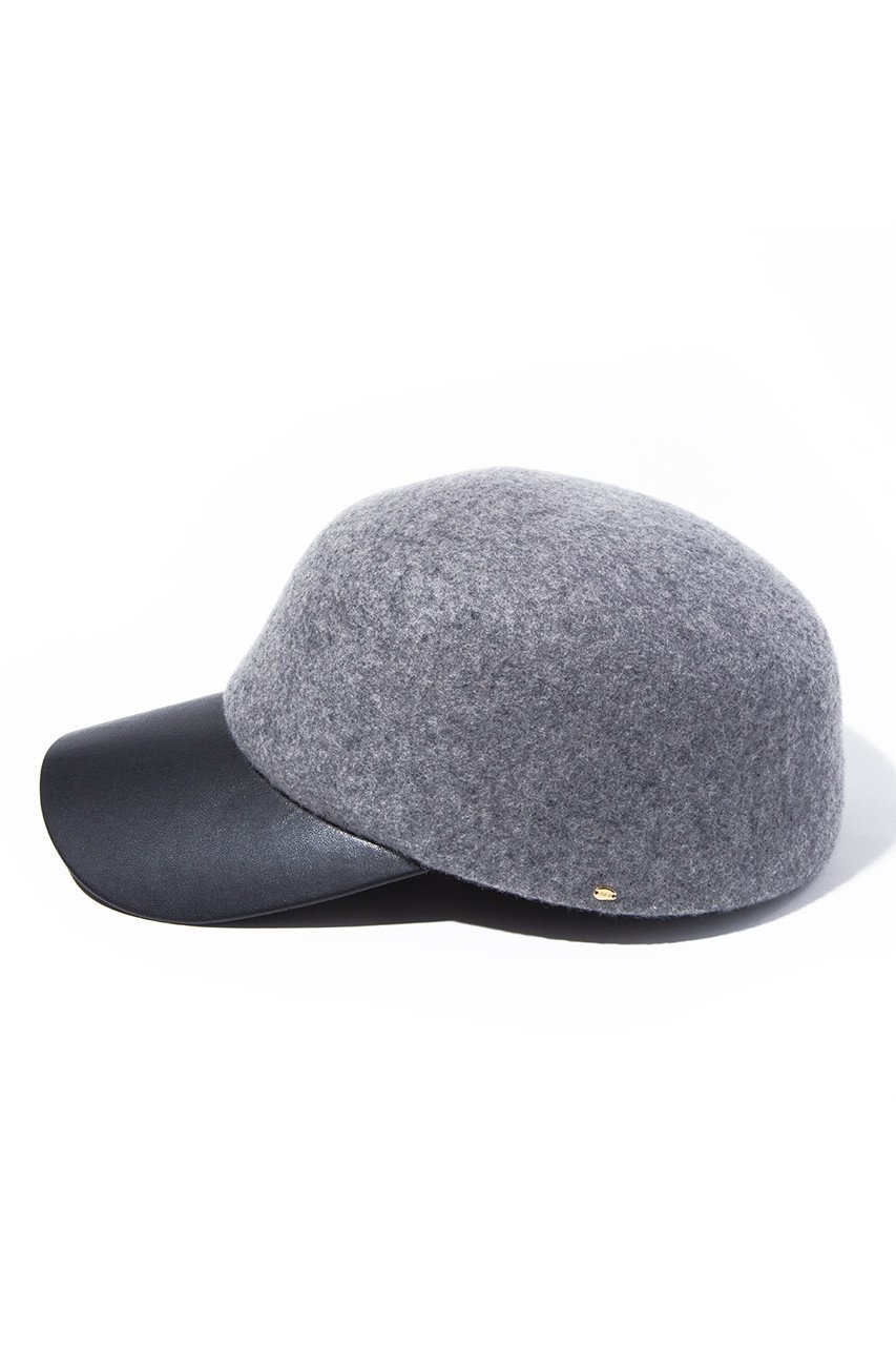 【イリスフォーセブン/IRIS 47】のbreak キャップ 人気、トレンドファッション・服の通販 founy(ファニー) 　ファッション　Fashion　レディースファッション　Fashion for Women　キャップ&ハット　Hats & Caps　キャップ　Cap, Baseball Cap　クラウン　Crown, Royal Motif　シンプル　Simple, Minimal　フェイクレザー　Faux Leather, PU Leather　帽子　Hat, Headwear　other-2|ID: prp329100001933308 ipo3291000000032865808