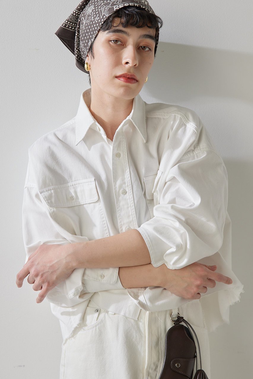 【ウィムガゼット/Whim Gazette】のデニムシャツ インテリア・キッズ・メンズ・レディースファッション・服の通販 founy(ファニー) 　ファッション　Fashion　レディースファッション　Fashion for Women　トップス・カットソー　Cut & Sew Tops　シャツ・ブラウス・オフィスカジュアル　Elegant Blouses & Button-Ups　おすすめ　Recommended / Our Picks　インナー　Innerwear　クロップド　Cropped, Short Length　コンパクト　Compact, Small Size　スリーブ　Sleeve, Long Sleeve / Short Sleeve　ツイル　Twist, Twisted Detail　デニム　Denim, Jeans Material　バランス　Balance, Style Balance　リアル　Real, Realistic　ロング　Long, Long-Length　オフホワイト|ID: prp329100001963962 ipo3291000000032919369
