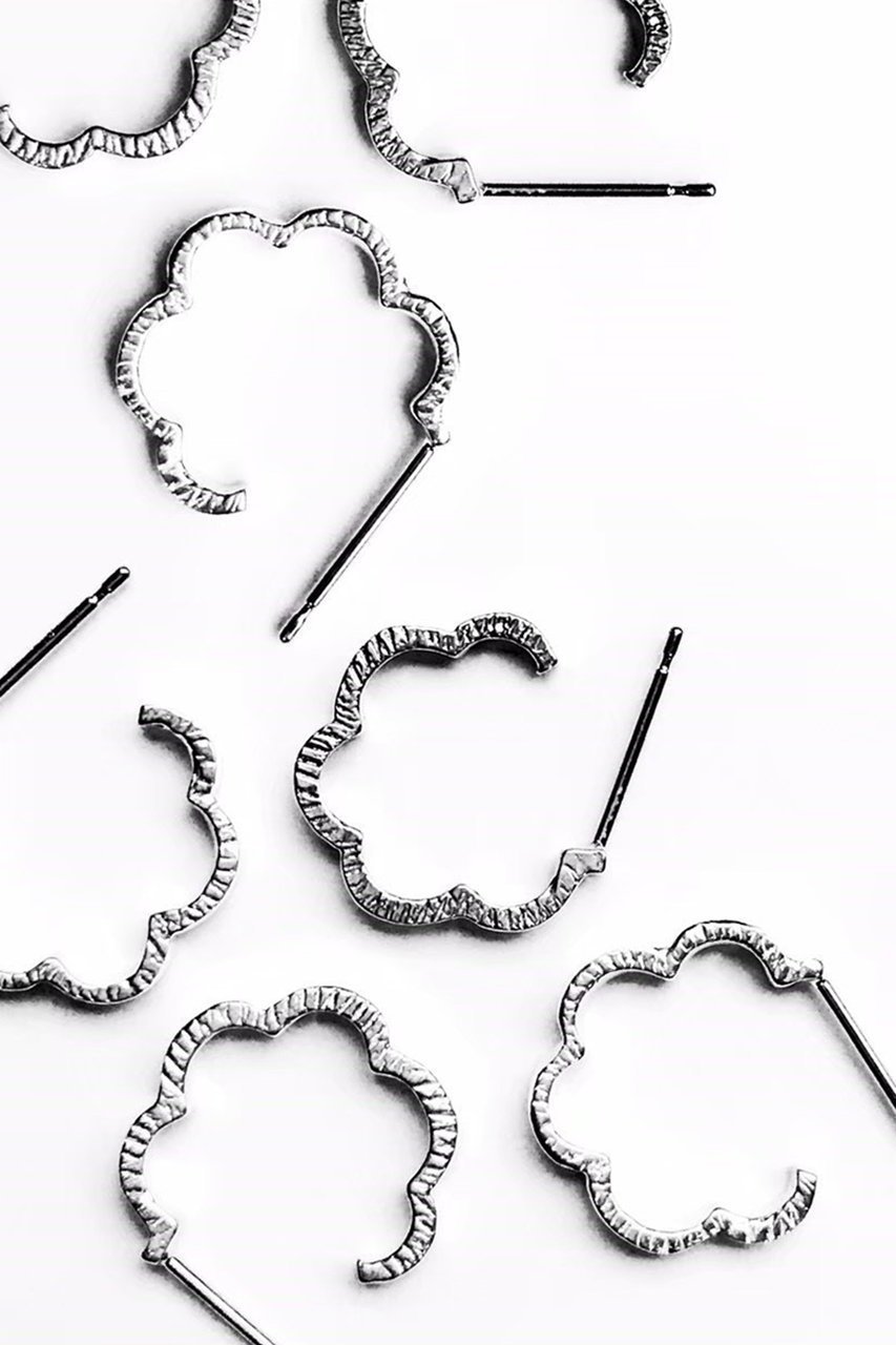 【カオル/KAORU】のMIMOSA シルバー フープピアス S 人気、トレンドファッション・服の通販 founy(ファニー) ファッション Fashion レディースファッション Fashion for Women ジュエリー Jewelry ファッションリング Fashion Rings イヤリング・フープ・ドロップタイプ Hoop, Drop & Clip Earrings イヤリング Earrings エレガント 上品 Elegant シルバー Silver, Metallic Silver フォルム Silhouette, Form フープ Hoop, Hoop Earrings other-5|ID: prp329100001973061 ipo3291000000035336469