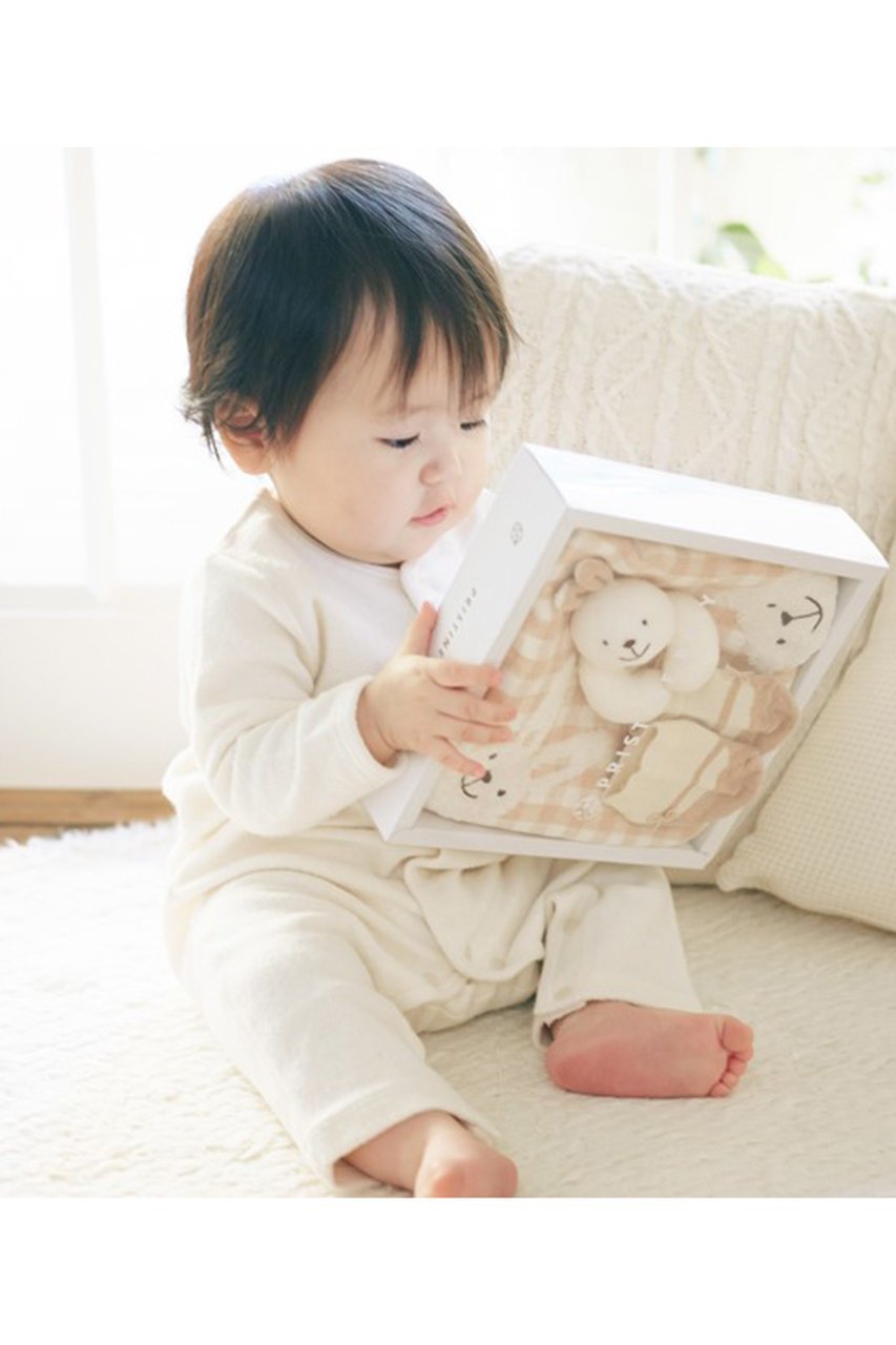 【プリスティン/PRISTINE / KIDS】の【KIDS】うさぎさんの ギフトボックス 人気、トレンドファッション・服の通販 founy(ファニー) 　ファッション　Fashion　キッズファッション　Fashion for Kids　おすすめ　Recommended / Our Picks　キャラクター　Character, Licensed Characters　ギフト プレゼント　Gift / Present　コンパクト　Compact, Small Size　ストラップシューズ　Strap Shoes, Mary Janes　ソックス　Socks, Hosiery　タオル　Towel, Bath Towel　フィット　Fit, Slim Fit　ベビー　Baby, Babywear　ボックス　Boxy, Box Shape　リボン　Ribbon, Bow　other-7|ID: prp329100002002721 ipo3291000000036246483