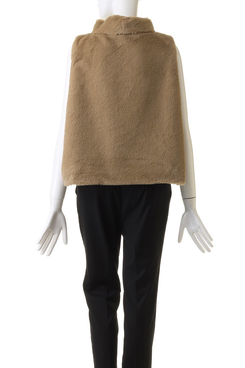 【プレインピープル/PLAIN PEOPLE】のフェイクファーオフタートルベスト 人気、トレンドファッション・服の通販 founy(ファニー) 　ファッション　Fashion　レディースファッション　Fashion for Women　アウター　Coat / Outerwear Collection　レディースジャケット・軽アウター　Jackets　ジャケット　Jacket, Outerwear　タートルネック　Turtleneck, High Neck　フェイクファー　Faux Fur, Imitation Fur　フランス　France, French　ベスト　Vest, Waistcoat　リアル　Real, Realistic　ワンポイント　One Point, Statement Accent　防寒　Cold Protection, Winter-Ready　other-4|ID: prp329100002014001 ipo3291000000035721373