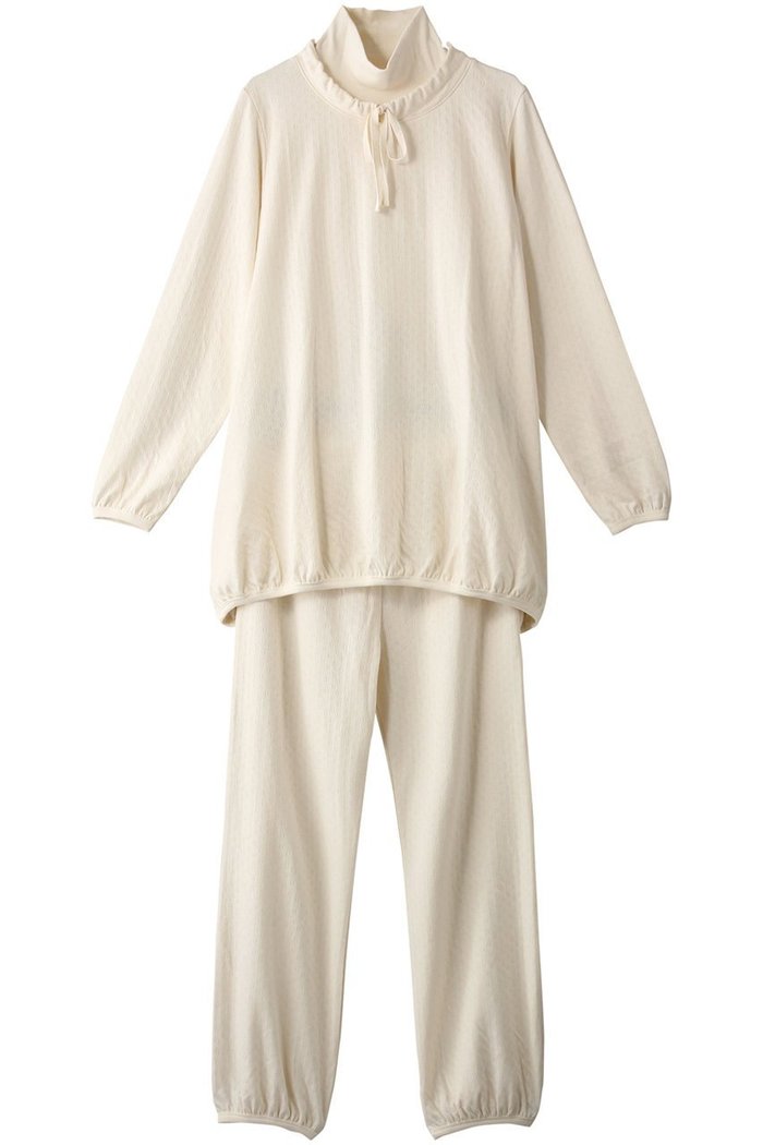 【プリスティン/PRISTINE】のタートルパジャマ インテリア・キッズ・メンズ・レディースファッション・服の通販 founy(ファニー) https://founy.com/ ファッション Fashion レディースファッション Fashion for Women トップス・カットソー Cut & Sew Tops タートル Turtleneck, Turtle Collar ハイネック High Neck, Mock Neck パジャマ Pajamas, Sleepwear リラックス Relax, Relaxed Fit A/W・秋冬 Autumn/Winter |ID: prp329100002019759 ipo3291000000032834147