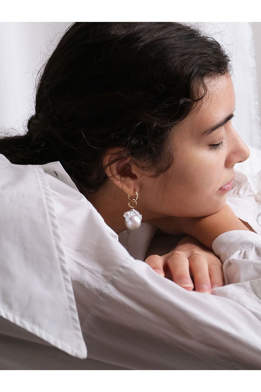 【ナチュラリジュエリ/NATURALI JEWELRY】のバロックパールドロップピアス 人気、トレンドファッション・服の通販 founy(ファニー) 　ファッション　Fashion　レディースファッション　Fashion for Women　ジュエリー　Jewelry　ファッションリング　Fashion Rings　イヤリング・フープ・ドロップタイプ　Hoop, Drop & Clip Earrings　おすすめ　Recommended / Our Picks　イヤリング　Earrings　ドロップ　Drop Shoulder, Dropped Style　バロック　Baroque, Baroque Design　パール　Pearl, Pearl Accent　リュクス　Luxury, Elegant, High-End, Chic　other-2|ID: prp329100002030685 ipo3291000000035555762