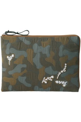 【ミナ ペルホネン/mina perhonen / MEN】のpc pal ケース(約39.5×28.5㎝)-sleeping flower- 人気、トレンドファッション・服の通販 founy(ファニー) ファッション Fashion メンズファッション Fashion for Men バッグ Bags クッション Cushion, Throw Pillow クラッチ Clutch, Clutch Bag |ID:prp329100002076170