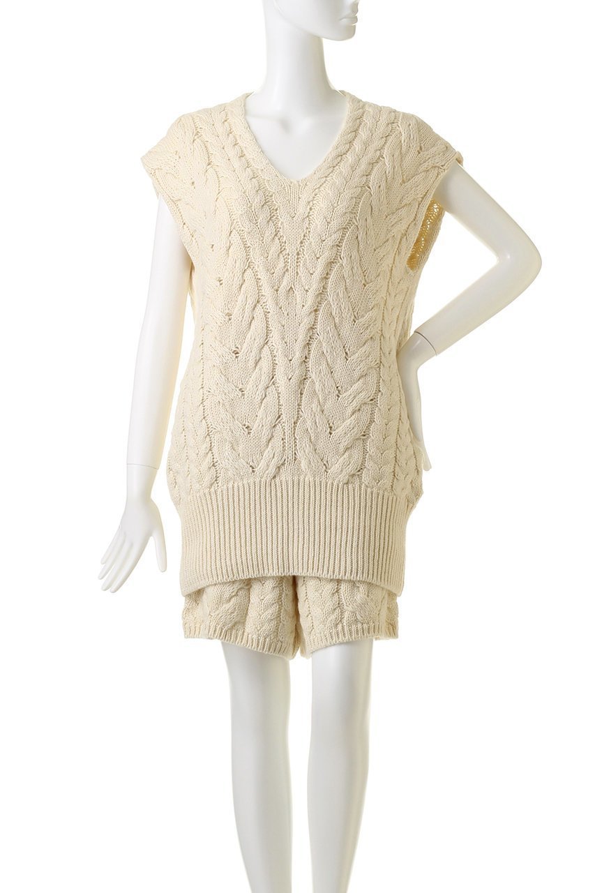 【プリスティン/PRISTINE】のウールコットンケーブル柄ベスト 人気、トレンドファッション・服の通販 founy(ファニー) 　ファッション　Fashion　レディースファッション　Fashion for Women　トップス・カットソー　Cut & Sew Tops　ニット　Knit Tops & Sweaters　ベスト&ジレ / 重ね着スタイル　Vests & Gilets　カジュアルプルオーバー・ニットトップス　Pullovers & Knit Tops / Casual Pullovers　ベスト　Vest, Waistcoat　ロング　Long, Long-Length　other-2|ID: prp329100002128277 ipo3291000000035963130