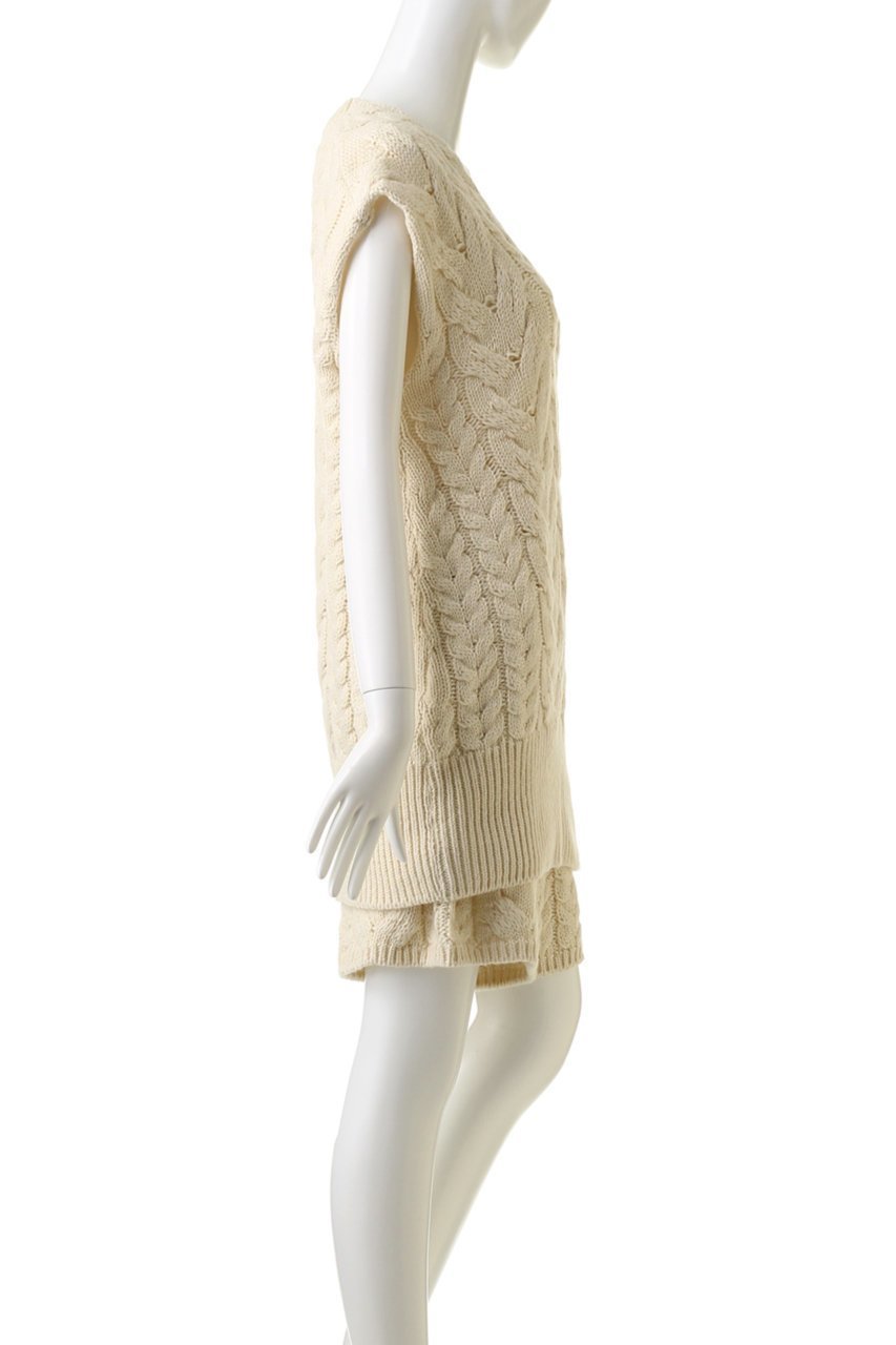 【プリスティン/PRISTINE】のウールコットンケーブル柄ベスト 人気、トレンドファッション・服の通販 founy(ファニー) 　ファッション　Fashion　レディースファッション　Fashion for Women　トップス・カットソー　Cut & Sew Tops　ニット　Knit Tops & Sweaters　ベスト&ジレ / 重ね着スタイル　Vests & Gilets　カジュアルプルオーバー・ニットトップス　Pullovers & Knit Tops / Casual Pullovers　ベスト　Vest, Waistcoat　ロング　Long, Long-Length　other-3|ID: prp329100002128277 ipo3291000000036688253