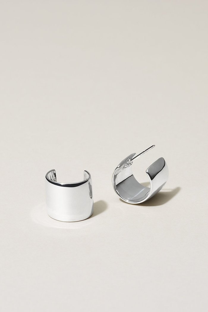 【サラース/SARARTH】の【受注生産】GLEAM HOOP ピアスⅠ インテリア・キッズ・メンズ・レディースファッション・服の通販 founy(ファニー) https://founy.com/ ファッション Fashion レディースファッション Fashion for Women ジュエリー Jewelry ファッションリング Fashion Rings イヤリング・フープ・ドロップタイプ Hoop, Drop & Clip Earrings イヤリング Earrings コレクション Collection, Seasonal Line |ID: prp329100002140536 ipo3291000000036032041