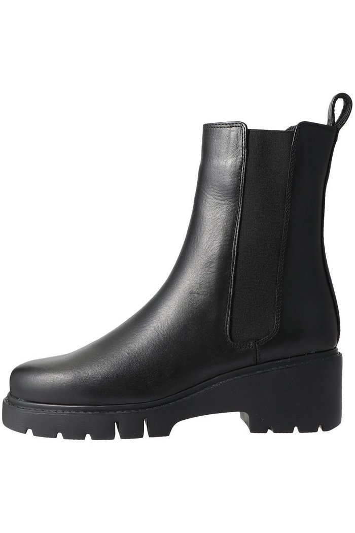 【エスメラルダ/Esmeralda】の【UNISA】レザーサイドゴアブーツ インテリア・キッズ・メンズ・レディースファッション・服の通販 founy(ファニー) https://founy.com/ ファッション Fashion レディースファッション Fashion for Women ショート Short, Short Length シンプル Simple, Minimal 定番 Standard, Basic Item |ID: prp329100002148096 ipo3291000000032774231