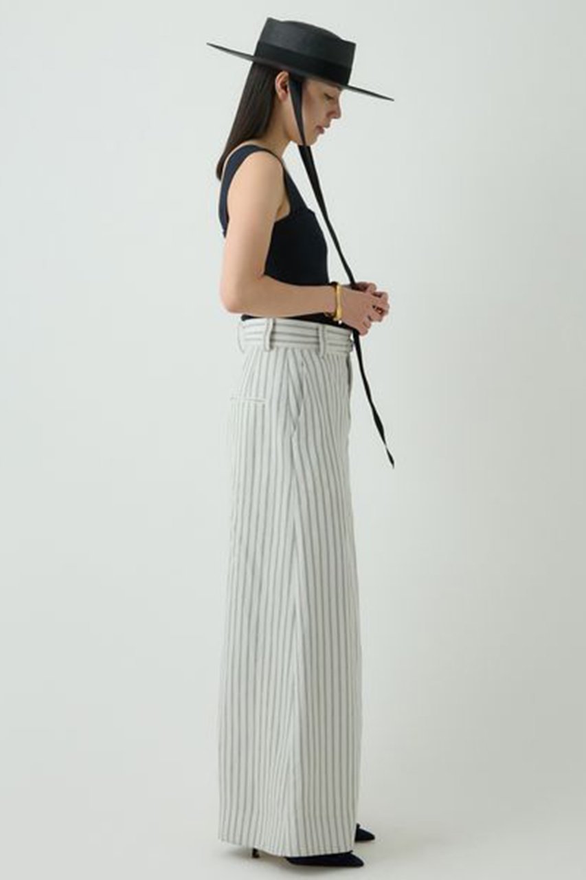 【カオス/Chaos】の【WEB先行予約】シルクコンニットタンク 人気、トレンドファッション・服の通販 founy(ファニー) 　ファッション　Fashion　レディースファッション　Fashion for Women　トップス・カットソー　Cut & Sew Tops　ニット　Knit Tops & Sweaters　キャミソール&ノースリーブ　Camisoles & Sleeveless Tops　シャツ・ブラウス・オフィスカジュアル　Elegant Blouses & Button-Ups　ロングTシャツ・Tシャツ　Longline T-Shirts & Tees　カットソー・ベーシックTシャツ　Cut-and-Sewn Tops / Stretch Tees & Basics　キャミソール　Camisole, Spaghetti Strap Top　シルク　Silk, 100% Silk　ストレッチ　Stretch, Stretchy Fabric　セットアップ　Set-Up, Coordinated Outfit　タンク　Tank Top, Sleeveless Top　ラップ　Wrap, Wrap Design　エレガント 上品　Elegant　定番　Standard, Basic Item　other-4|ID: prp329100002150548 ipo3291000000032912917