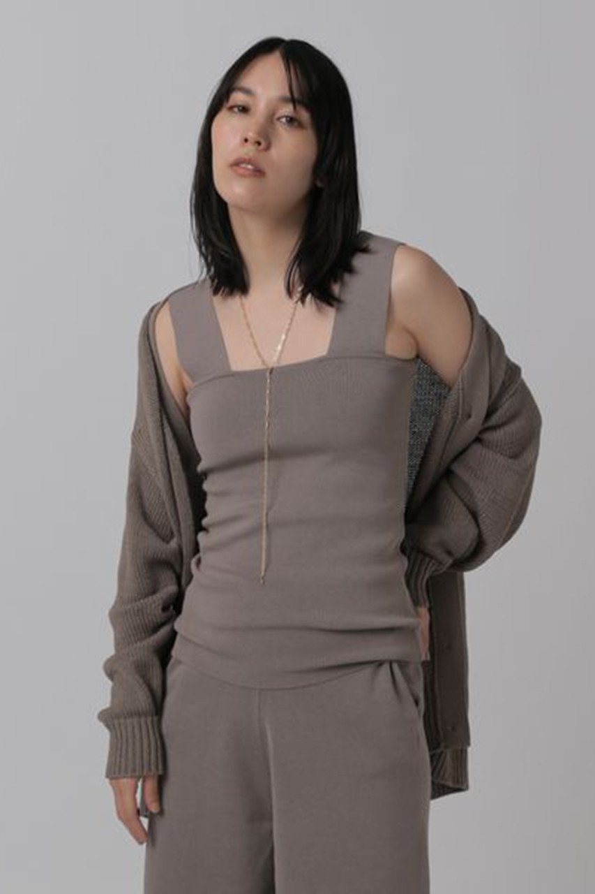 【カオス/Chaos】のシルクコンニットタンク 人気、トレンドファッション・服の通販 founy(ファニー) 　ファッション　Fashion　レディースファッション　Fashion for Women　トップス・カットソー　Cut & Sew Tops　ニット　Knit Tops & Sweaters　キャミソール&ノースリーブ　Camisoles & Sleeveless Tops　シャツ・ブラウス・オフィスカジュアル　Elegant Blouses & Button-Ups　ロングTシャツ・Tシャツ　Longline T-Shirts & Tees　カットソー・ベーシックTシャツ　Cut-and-Sewn Tops / Stretch Tees & Basics　キャミソール　Camisole, Spaghetti Strap Top　シルク　Silk, 100% Silk　ストレッチ　Stretch, Stretchy Fabric　セットアップ　Set-Up, Coordinated Outfit　タンク　Tank Top, Sleeveless Top　ラップ　Wrap, Wrap Design　エレガント 上品　Elegant　定番　Standard, Basic Item　other-2|ID: prp329100002150548 ipo3291000000033654746