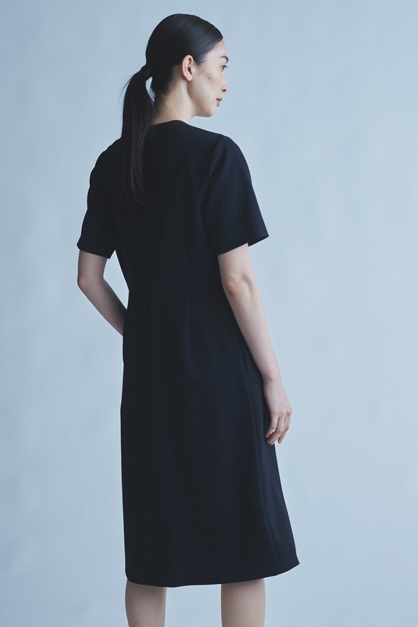 【ザ ライナー/THE LINER】のボックスタックドレス 人気、トレンドファッション・服の通販 founy(ファニー) 　ファッション　Fashion　レディースファッション　Fashion for Women　ワンピース　Dresses　フォーマル・パーティードレス・結婚式用ドレス　Elegant & Casual Dresses　チュニック　Tunic Tops & Dresses　オケージョン　Occasion Wear　ジャケット　Jacket, Outerwear　チュニック　Tunic, Long Top　ドレス　Dress, One-Piece　ネックレス　Necklace, Pendant Necklace　プリーツ　Pleats, Pleated　ボックス　Boxy, Box Shape　エレガント 上品　Elegant　切替　Switching, Contrast Panel　other-7|ID: prp329100002177349 ipo3291000000036671923