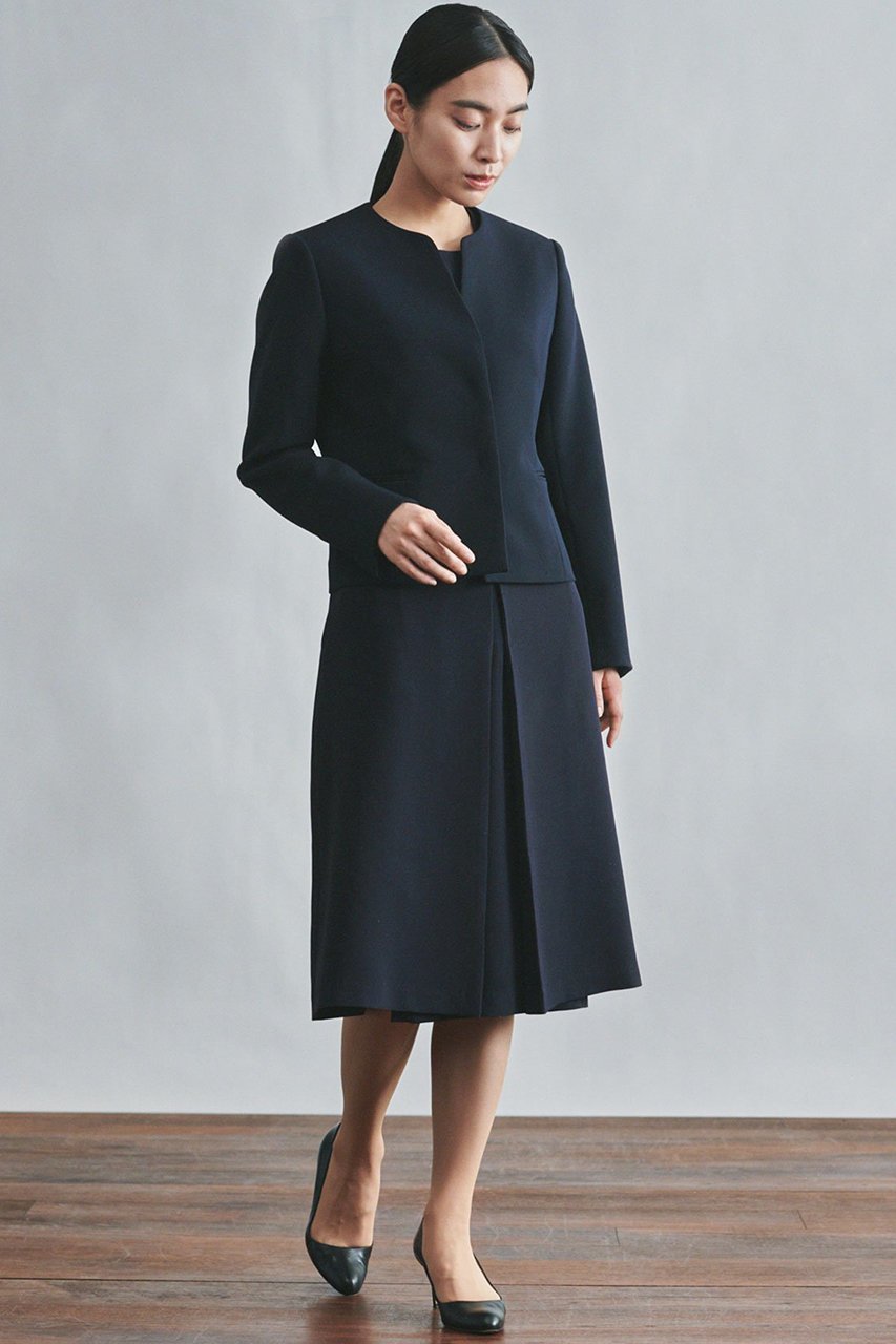 【ザ ライナー/THE LINER】のクルーVネックジャケット 人気、トレンドファッション・服の通販 founy(ファニー) 　ファッション　Fashion　レディースファッション　Fashion for Women　アウター　Coat / Outerwear Collection　レディースジャケット・軽アウター　Jackets　ジャケット　Jacket, Outerwear　スリット　Slit, Slit Detail　セパレート　Separate, Two-Piece　バランス　Balance, Style Balance　ボトム　Bottoms, Lower Wear　ポケット　Pocket, Pocket Detail　other-8|ID: prp329100002177351 ipo3291000000036758933