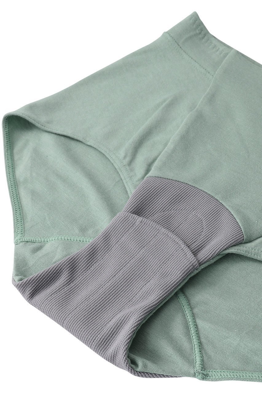 【アロマティック/AROMATIQUE】の【ayame】 吸水サニタリーショーツ スタンダード 人気、トレンドファッション・服の通販 founy(ファニー) 　ファッション　Fashion　レディースファッション　WOMEN　下着・ランジェリー　Underwear　ショーツ・パンティ　Shorts　なめらか　Smooth　ショーツ　Shorts　スタンダード　Standard　ボックス　Box　ランジェリー　Lingerie　吸水　Water Absorption　other-7|ID: prp329100002313051 ipo3291000000031887723