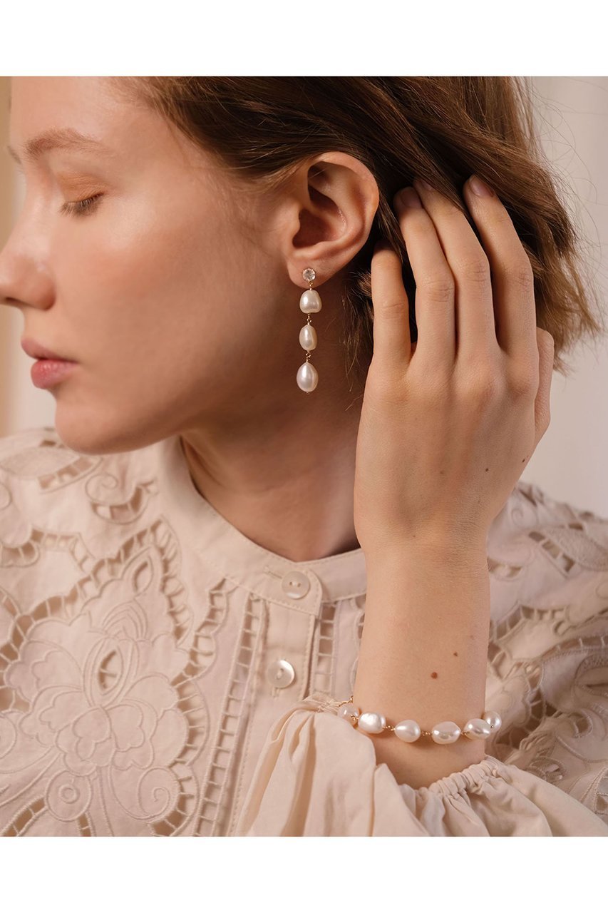 【ナチュラリジュエリ/NATURALI JEWELRY】のFlowパールブレスレット 人気、トレンドファッション・服の通販 founy(ファニー) ファッション Fashion レディースファッション Fashion for Women ジュエリー Jewelry チェーン&カフブレスレット Cuff & Chain Bracelets バングル・カフブレスレット Bangles & Cuff Bracelets シェイプ Shape, Slim Fit チェーン Chain, Chain Strap バロック Baroque, Baroque Design パール Pearl, Pearl Accent ブレスレット Bracelet, Wristband other-3|ID: prp329100002348074 ipo3291000000035612383