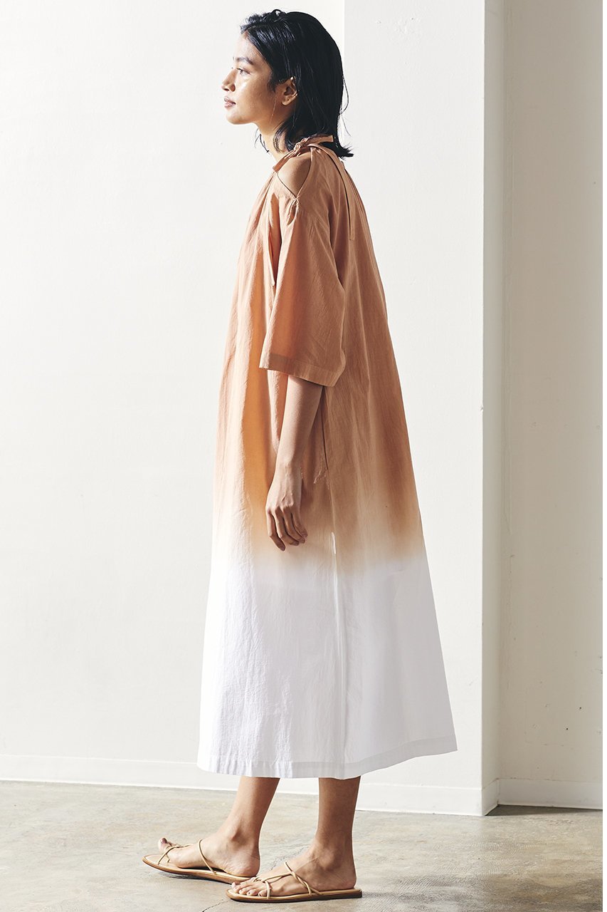 【マリリンムーン/MARILYN MOON】の【WALANCE】グラデーションダイドレス 人気、トレンドファッション・服の通販 founy(ファニー) 　ファッション　Fashion　レディースファッション　Fashion for Women　ワンピース　Dresses　フォーマル・パーティードレス・結婚式用ドレス　Elegant & Casual Dresses　チュニック　Tunic Tops & Dresses　ギャザー　Gathered, Ruffled　グラデーション　Gradient, Ombre　チュニック　Tunic, Long Top　定番　Standard, Basic Item　バランス　Balance, Style Balance　ロング　Long, Long-Length　おすすめ　Recommended / Our Picks　other-7|ID: prp329100002348104 ipo3291000000032904618