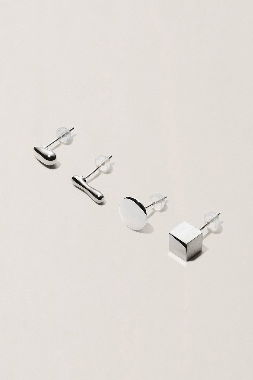 【サラース/SARARTH】の【受注生産】GLEAM コイン スタッドペアピアス 人気、トレンドファッション・服の通販 founy(ファニー) 　ファッション　Fashion　レディースファッション　Fashion for Women　ジュエリー　Jewelry　ファッションリング　Fashion Rings　イヤリング・フープ・ドロップタイプ　Hoop, Drop & Clip Earrings　イヤリング　Earrings　コイン　Coin, Coin Design　コレクション　Collection, Seasonal Line　other-4|ID: prp329100002389587 ipo3291000000035611261