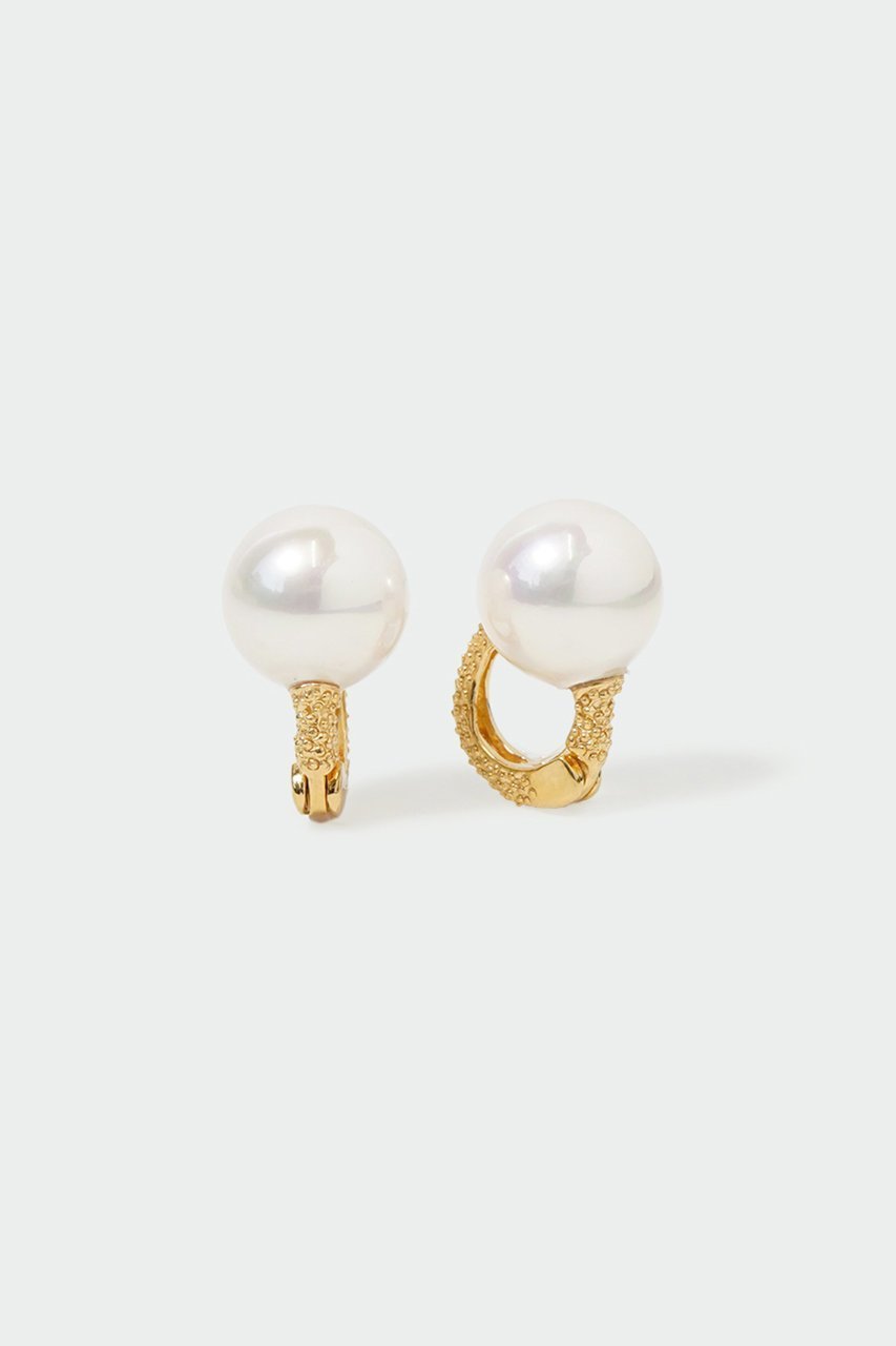 【アヤミ ジュエリー/AYAMI jewelry】のShell Pearl イヤリング インテリア・キッズ・メンズ・レディースファッション・服の通販 founy(ファニー) 　ファッション　Fashion　レディースファッション　Fashion for Women　ジュエリー　Jewelry　ファッションリング　Fashion Rings　イヤリング・フープ・ドロップタイプ　Hoop, Drop & Clip Earrings　イヤリング　Earrings　シンプル　Simple, Minimal　スマート　Smart, Elegant　テクスチャー　Texture, Textured Fabric　パール　Pearl, Pearl Accent　ビジネス 仕事 通勤　Business / Work / Commuting　再入荷　Restock / Back in Stock　ゴールド|ID: prp329100002401193 ipo3291000000033370448